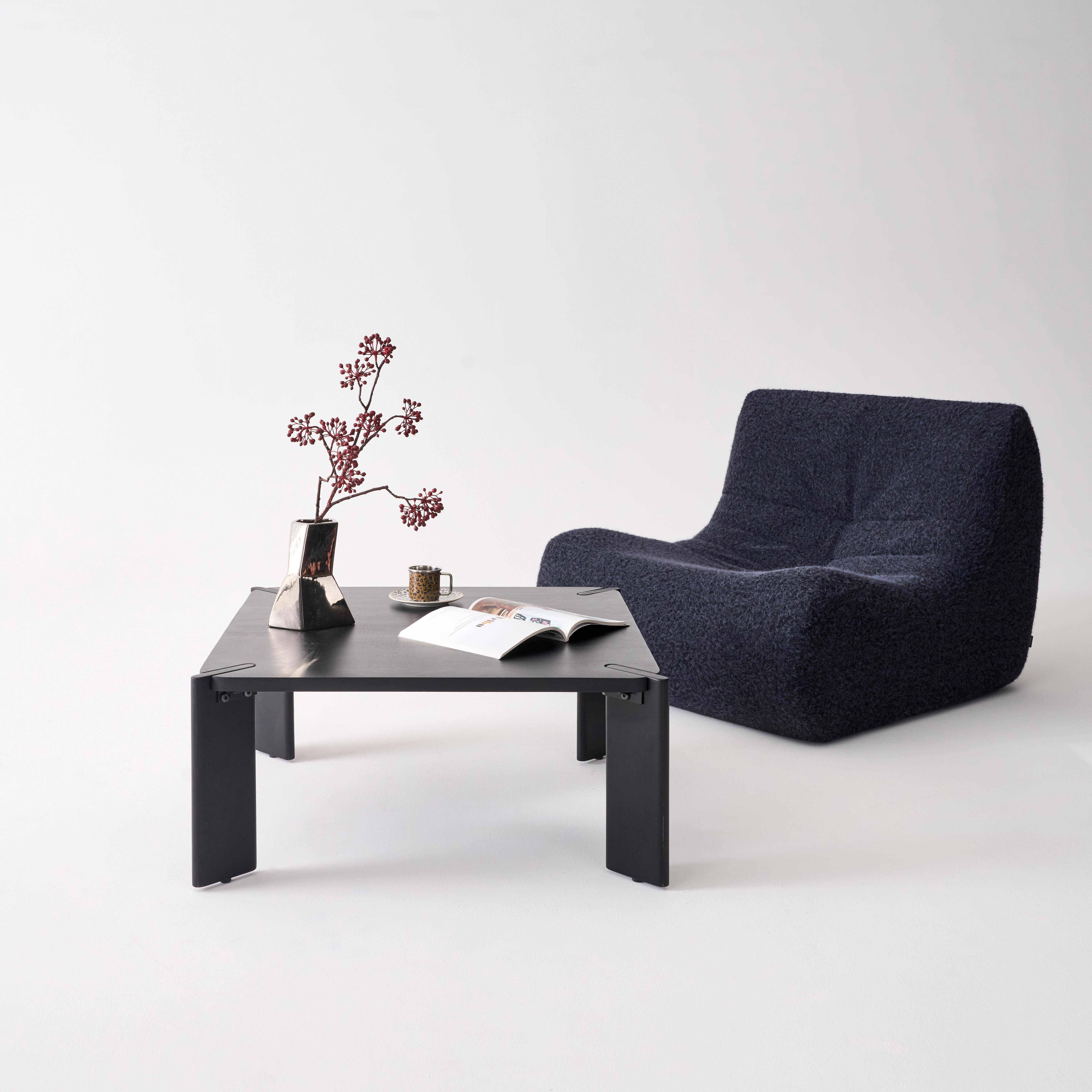 Square coffee table in solid mango wood, Reva, black, 80x80x36 cm Photo1