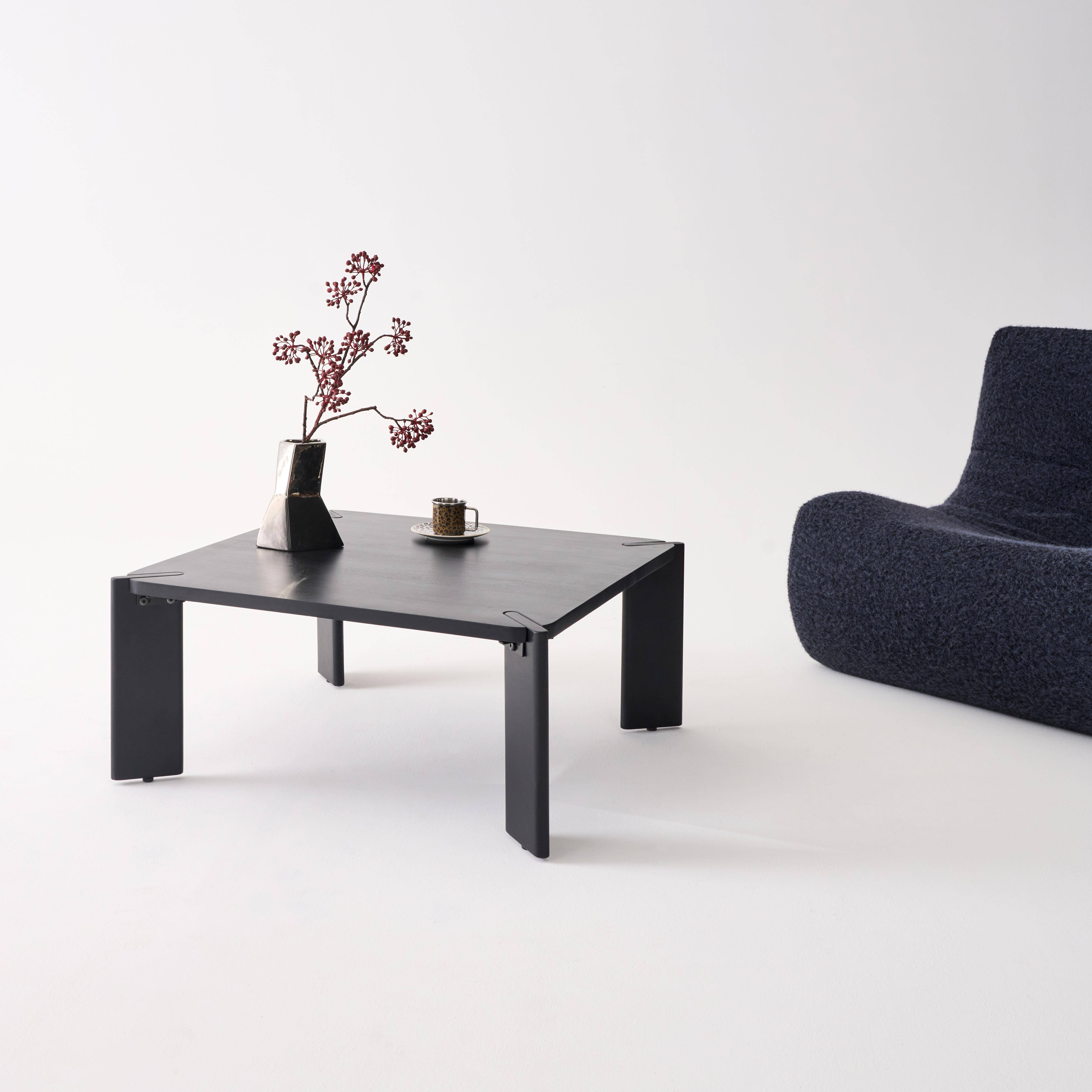 Square coffee table in solid mango wood, Reva, black, 80x80x36 cm,sweeek,Photo2