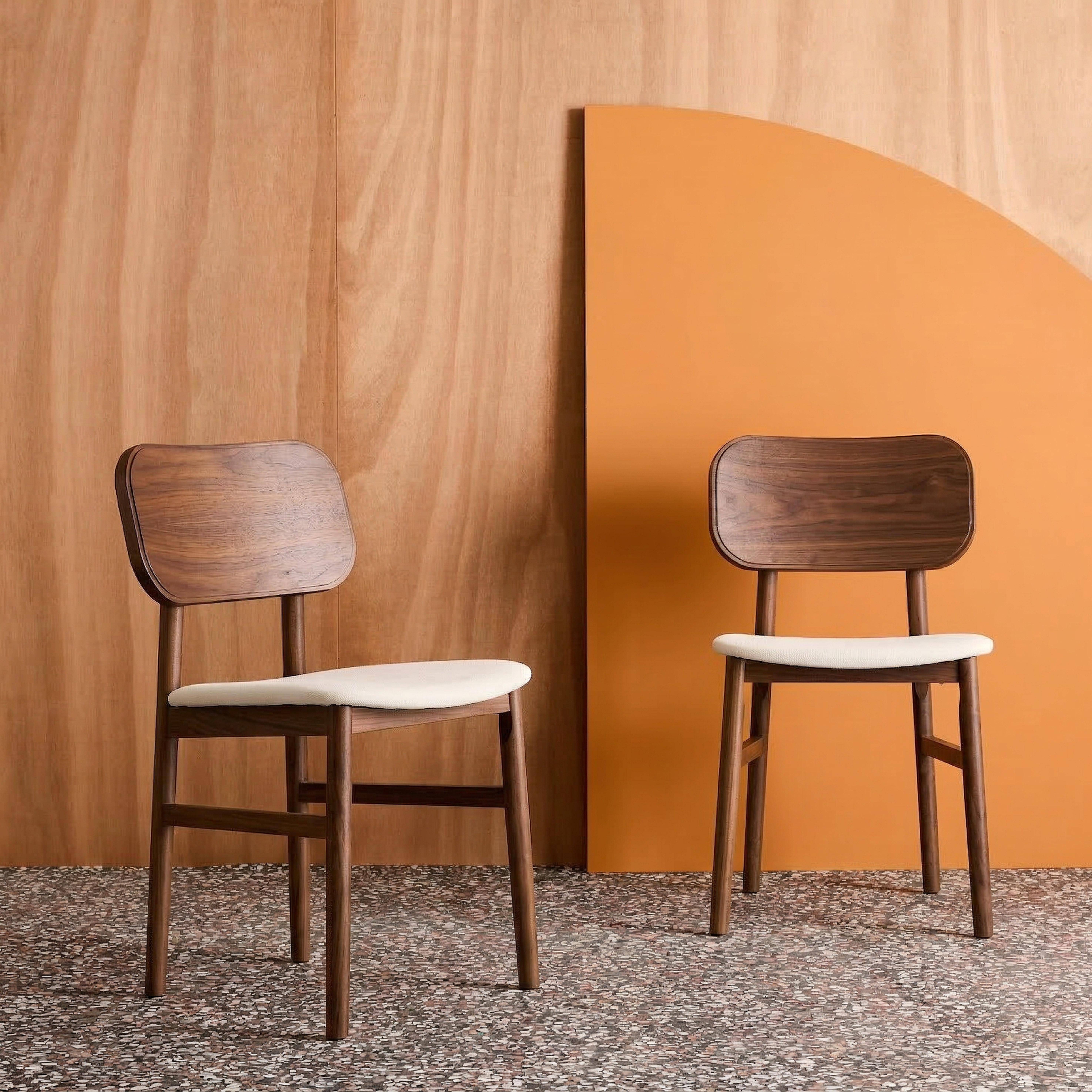 Vintage stoelen rubberhout en stof (set van 2) walnoot L 52 x B 46,5 x H 80cm - Olympie Photo1