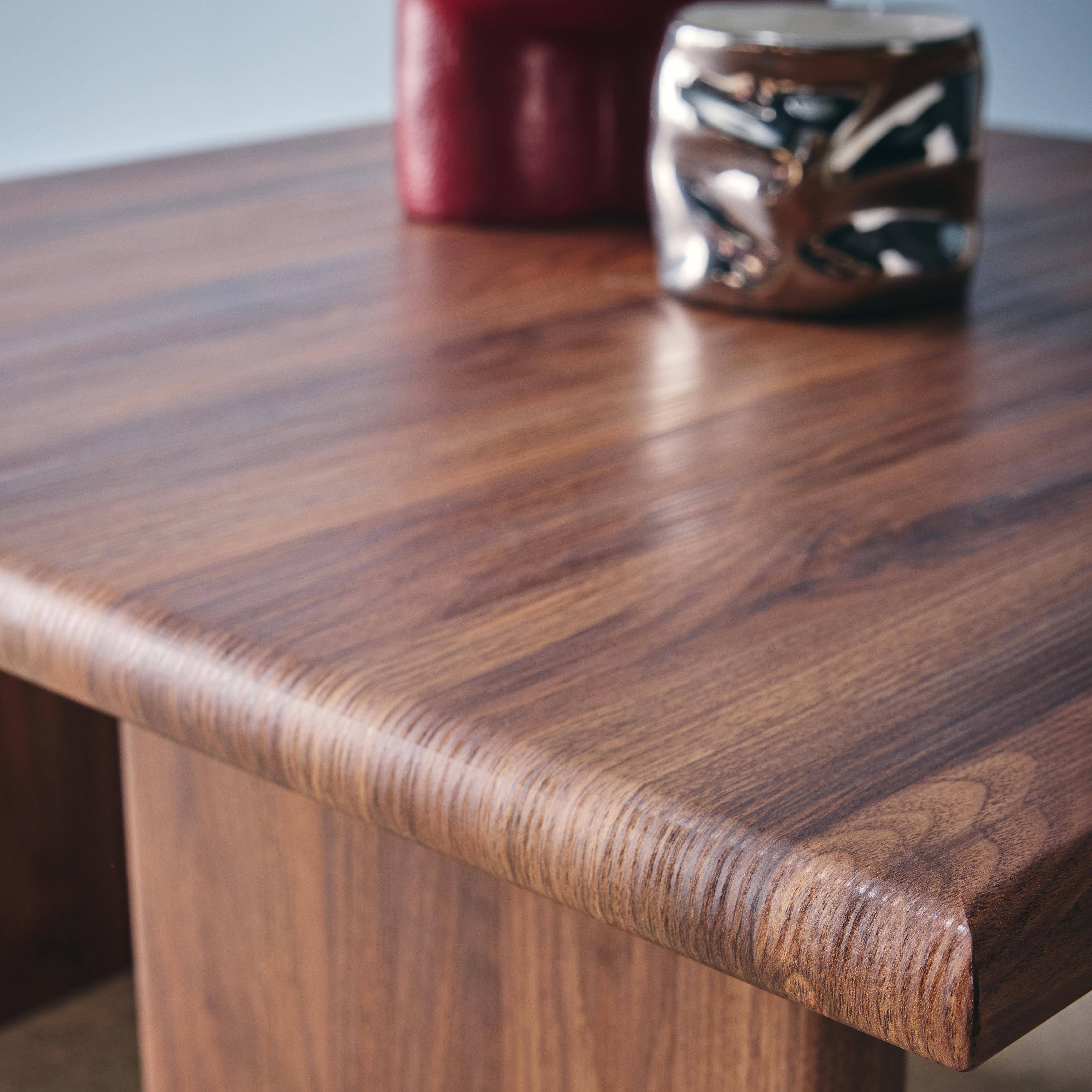 Table basse carré effet noyer 80 x 80cm,sweeek,Photo4