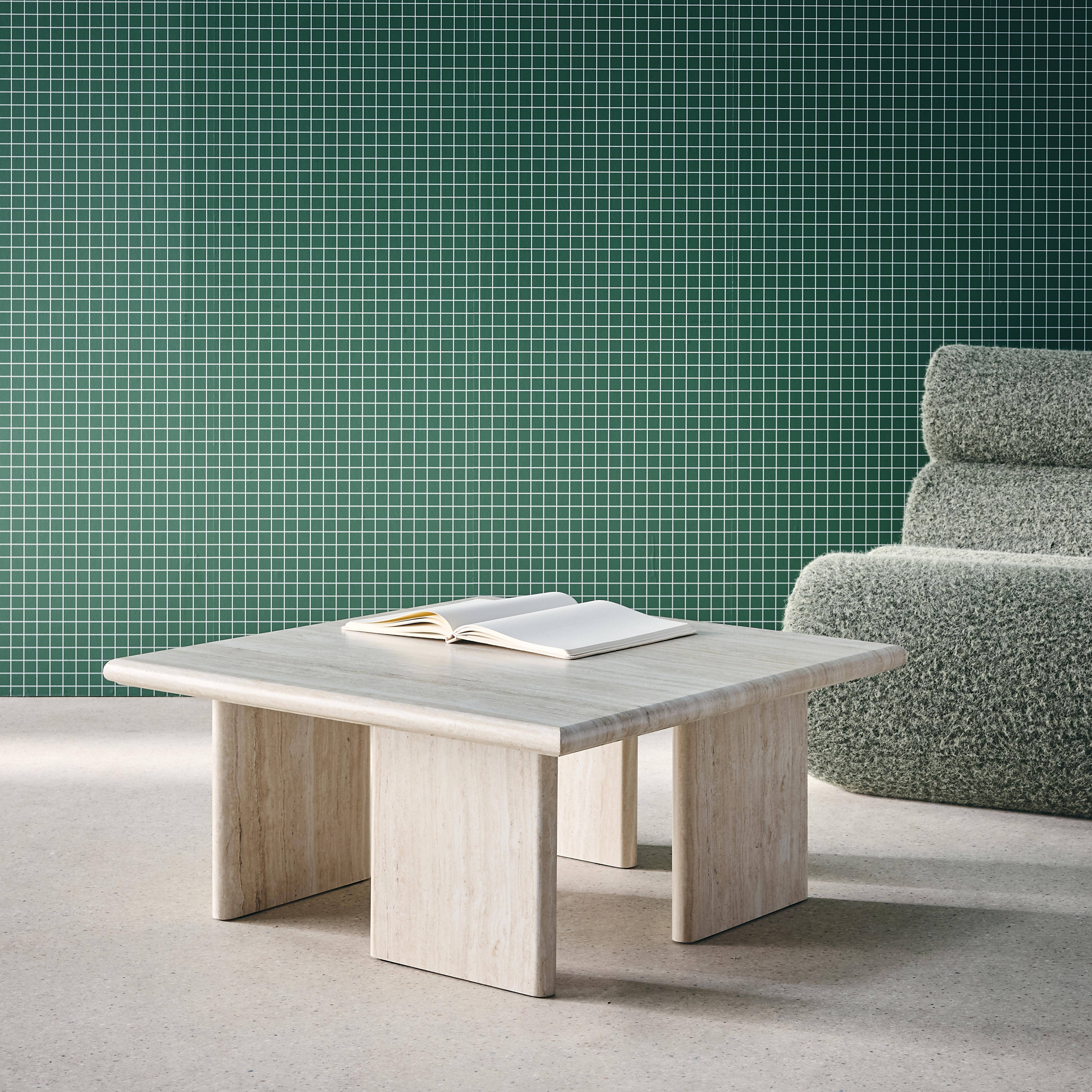 Quadratischer Couchtisch mit Travertinlook 80 x 80 cm - Tilos,sweeek,Photo2