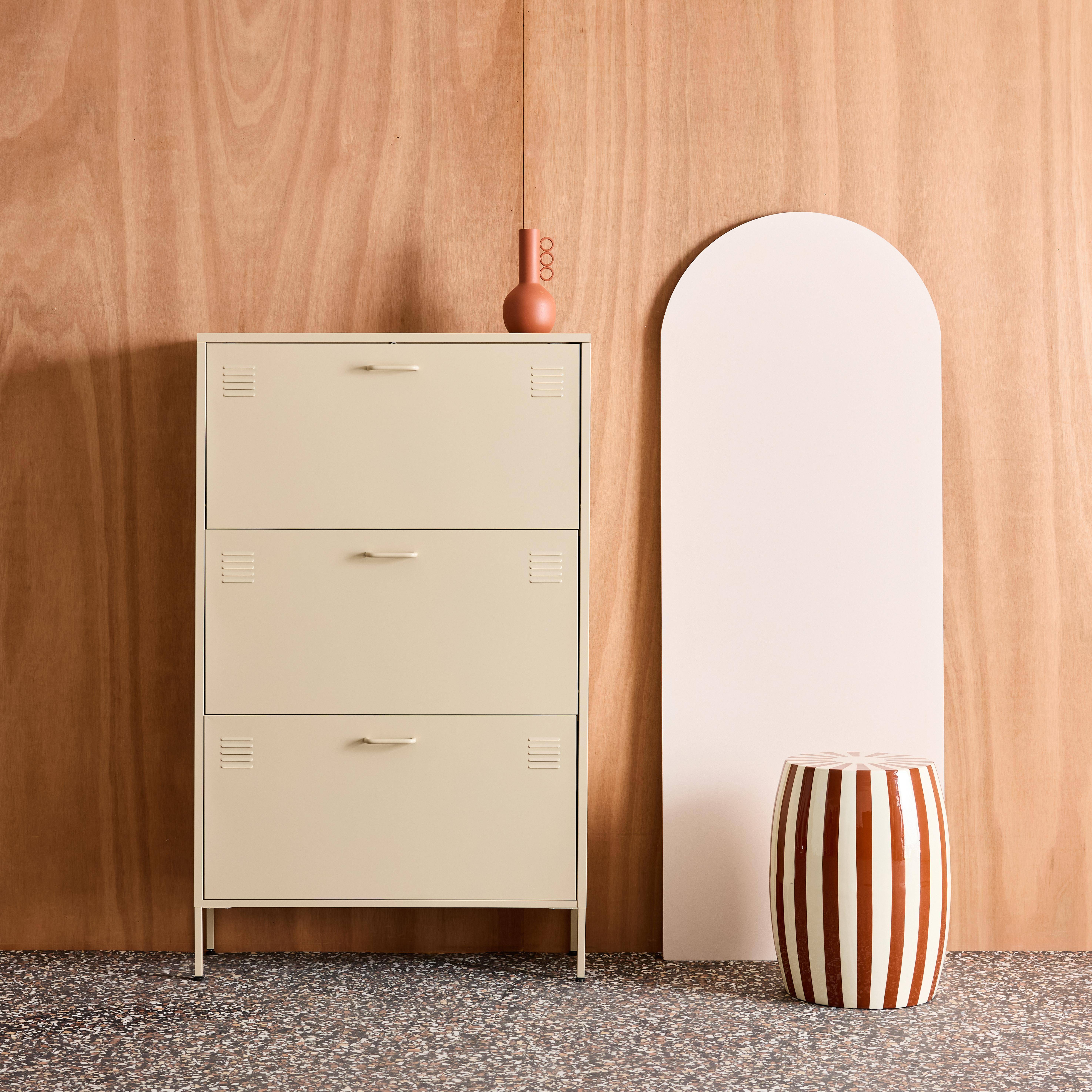 Industrialna szafka na buty z kremowego metalu, 3 szuflady - 80 x 29 x 132,5 cm - Alabama,sweeek,Photo1