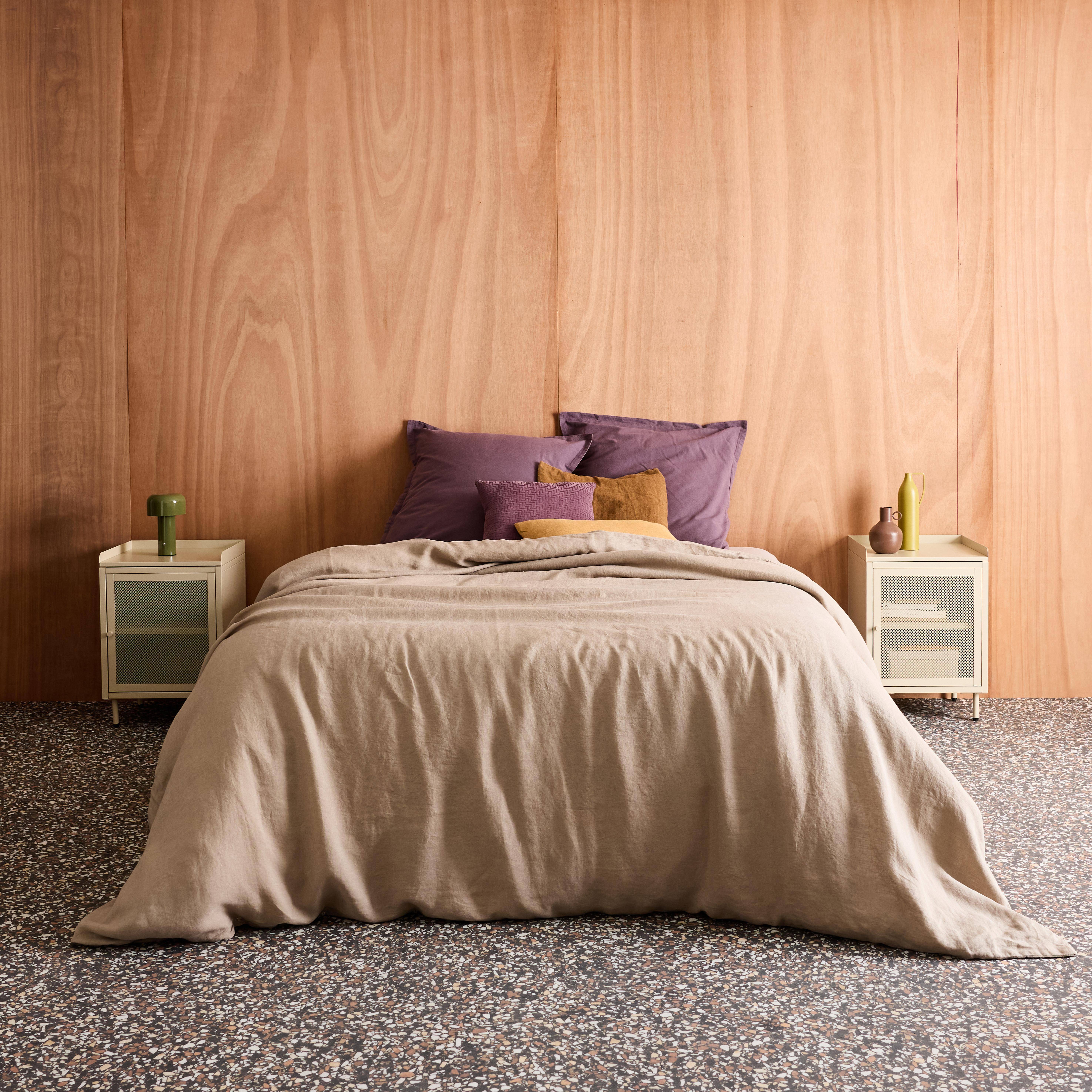 Lot de 2 tables de chevet industrielles métal crème 1 porte grillagée, 40 x 37 x 58,5 cm - Ohio,sweeek,Photo1