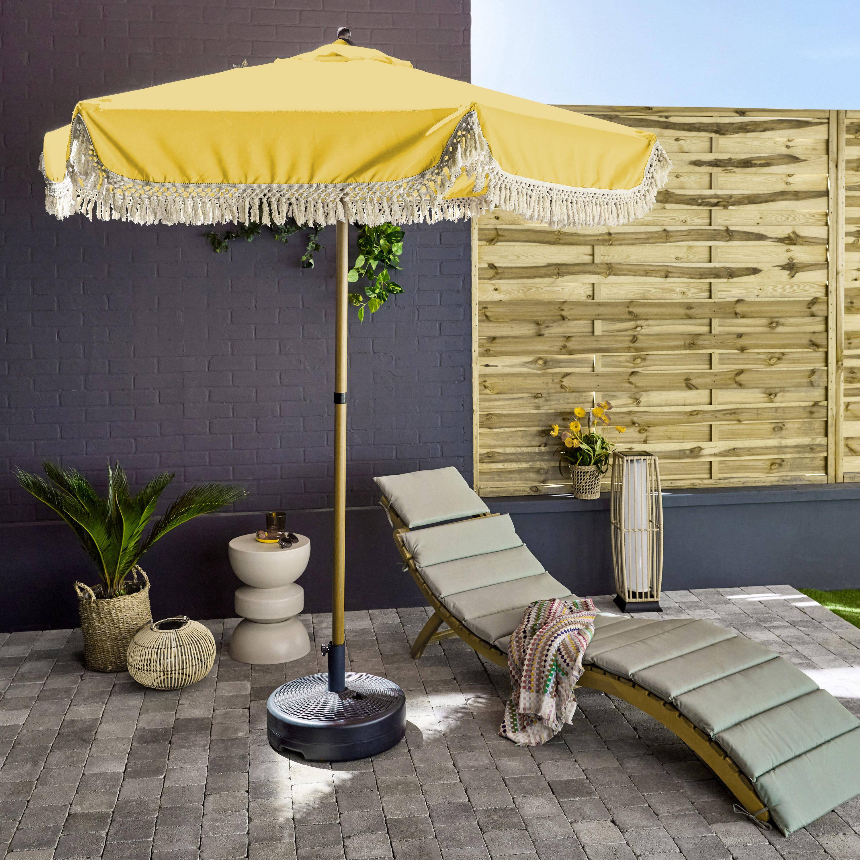 Parasol HOSSEGOR droit à franges 2m, ocre, acier, mât effet bois, UPF 30+, D 200 x H 225 cm,sweeek,Photo1