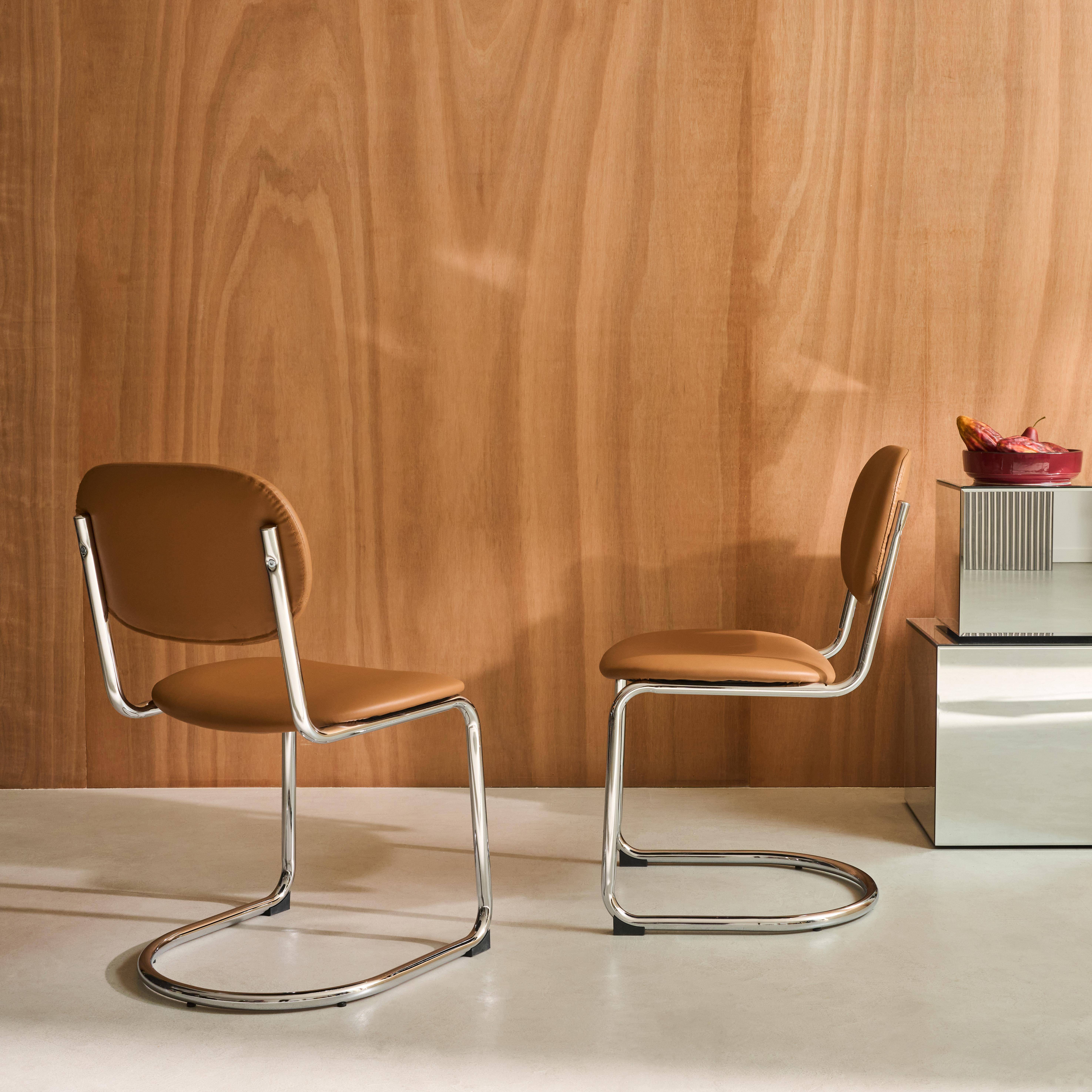 Zestaw 2 krzeseł z metalową ramą, brązową tapicerką z imitacji skóry i chromowanymi nóżkami – dł. 47 x gł. 54,5 x wys. 81 cm – Maloa,sweeek,Photo2