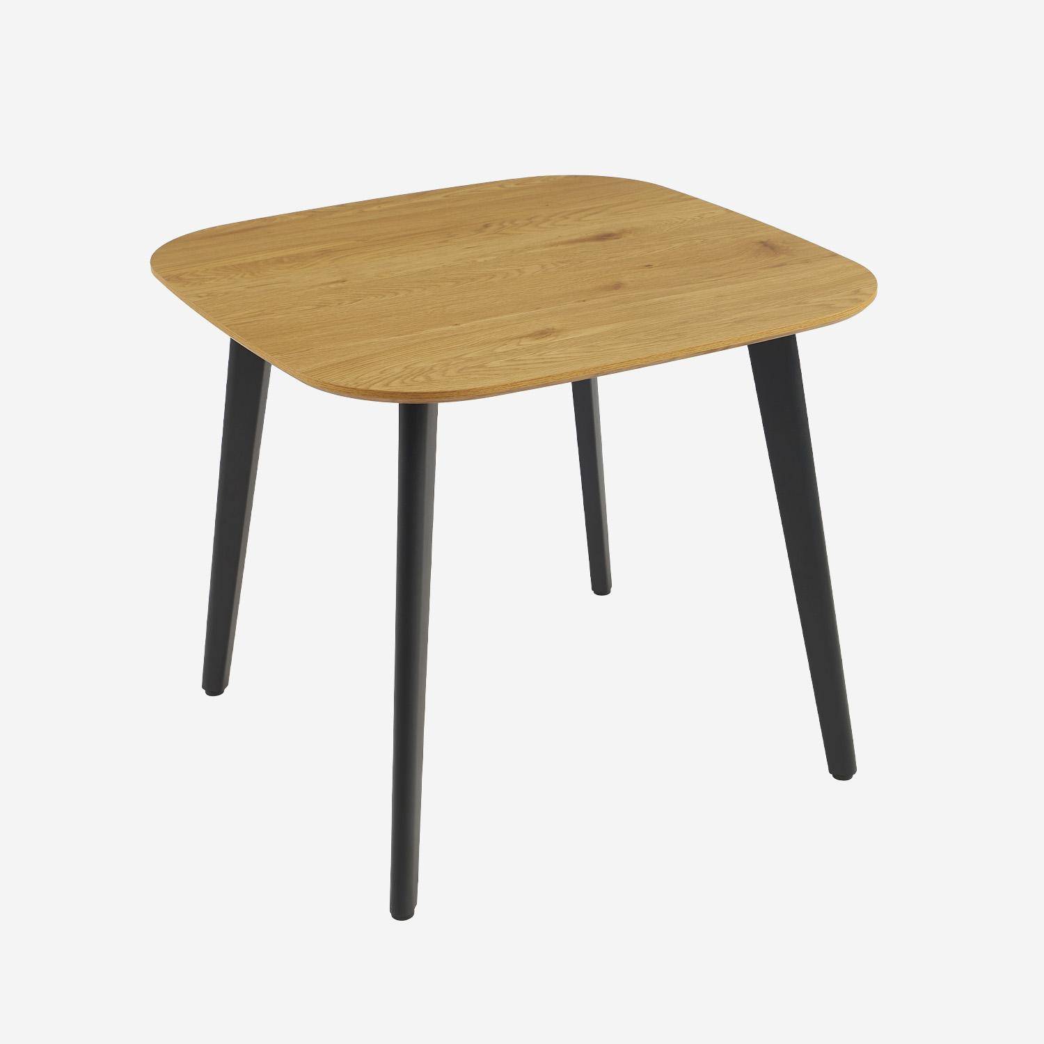 Table à manger carrée effet chêne pieds métal noir 4 places Photo1