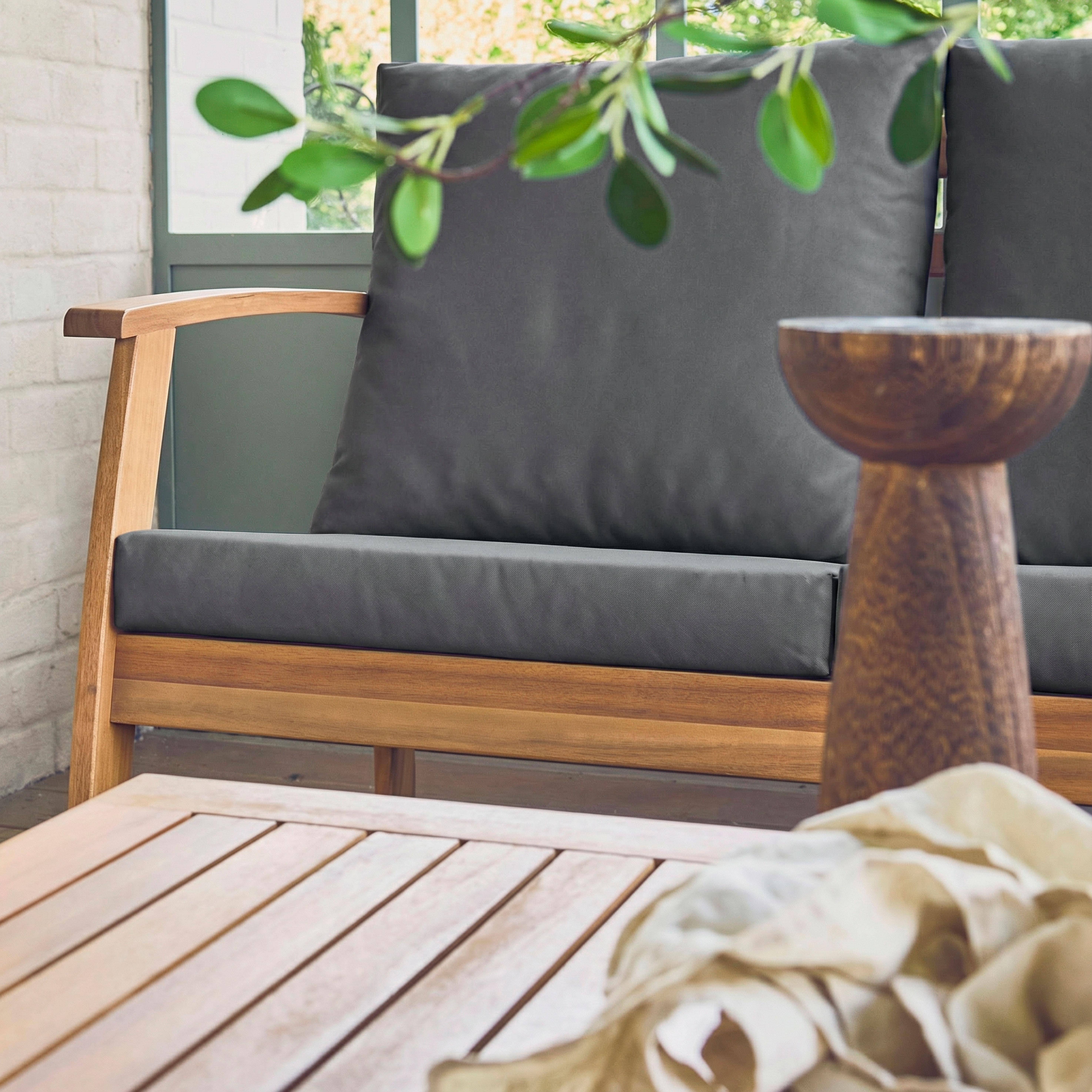 Salon de jardin USHUAIA 5 places gris en bois d'acacia, un canapé, une table, deux fauteuils Photo2