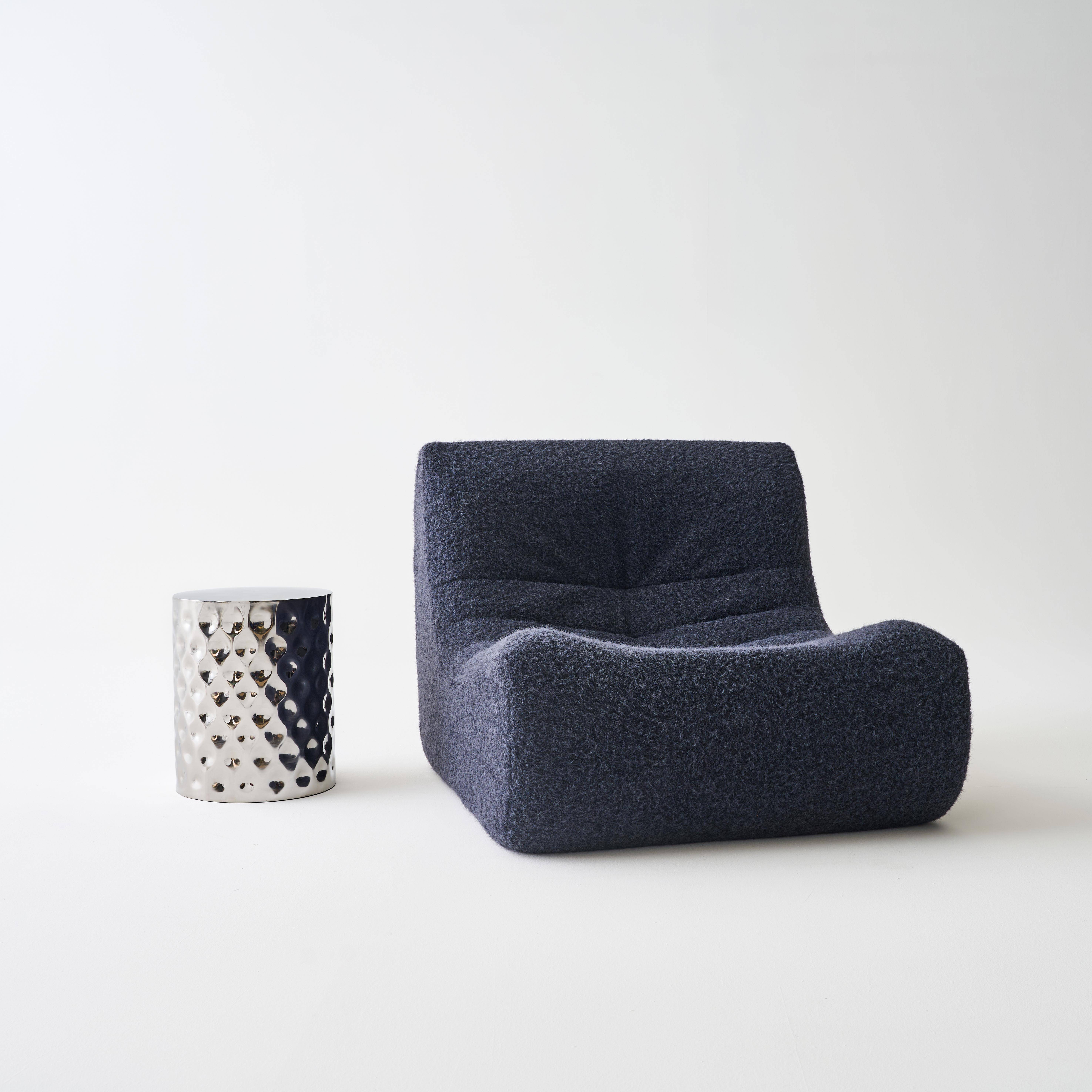 Side table, end table, bedside table in chrome-plated enameled steel Ø33 x H 41cm, Mira, Pearl Grey, 33x33x41 cm Photo2