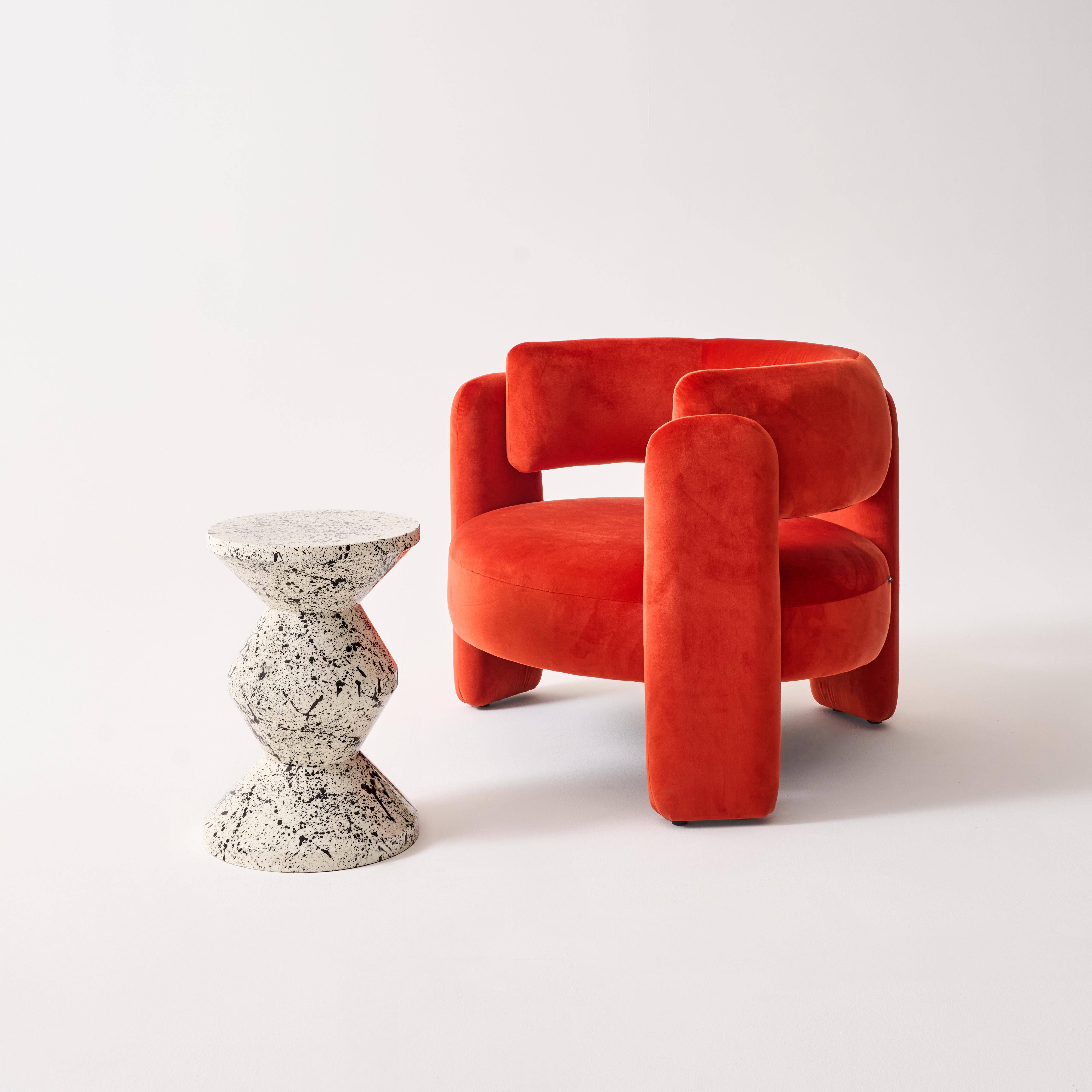 Mesa auxiliar, mesita de noche de acero esmaltado, diseño moteado, Zina, Negro, 33x33x47 cm Photo2