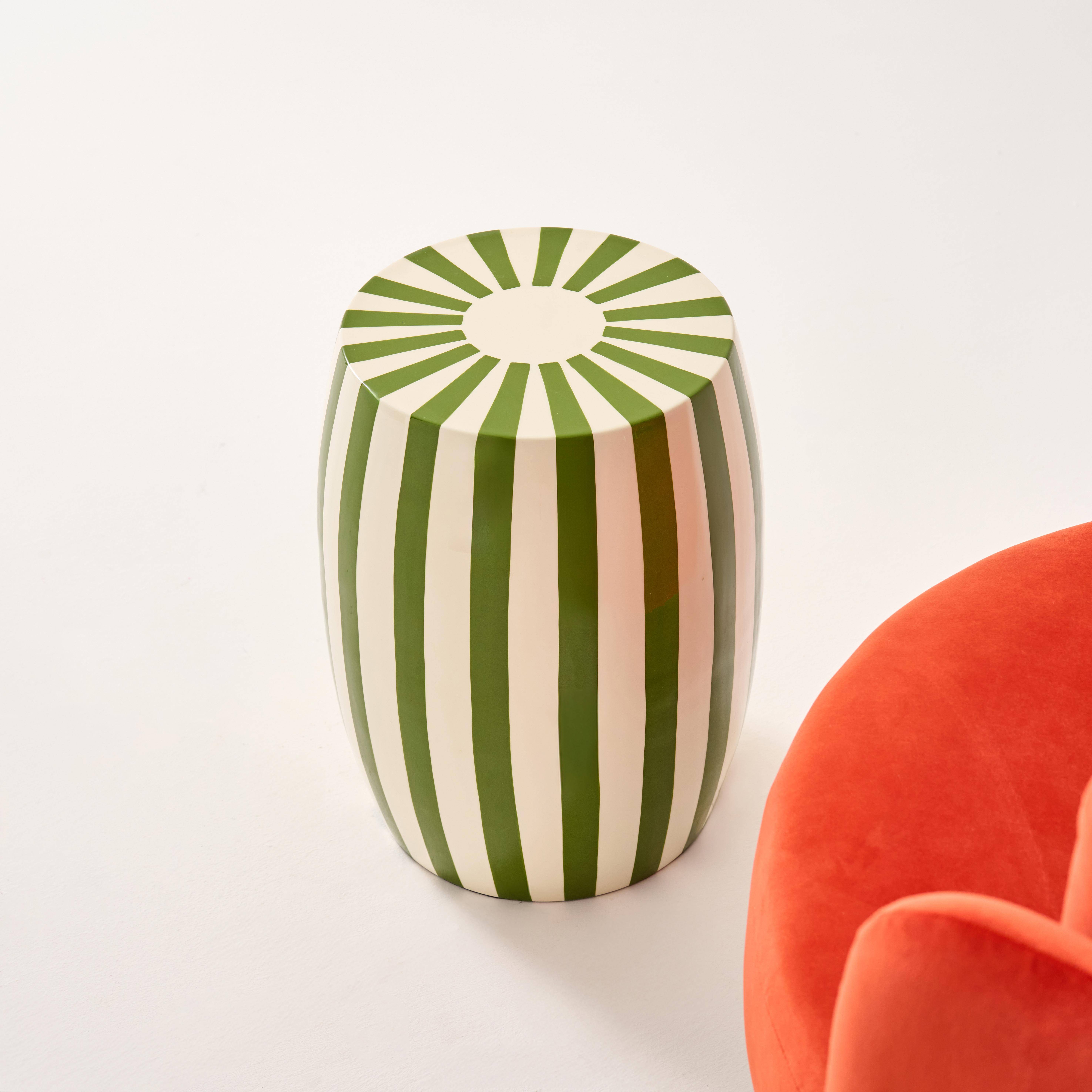 Mesa auxiliar, mesa de noche de acero esmaltado, rayas bicolores Verde - 35x35x46 cm,sweeek,Photo4