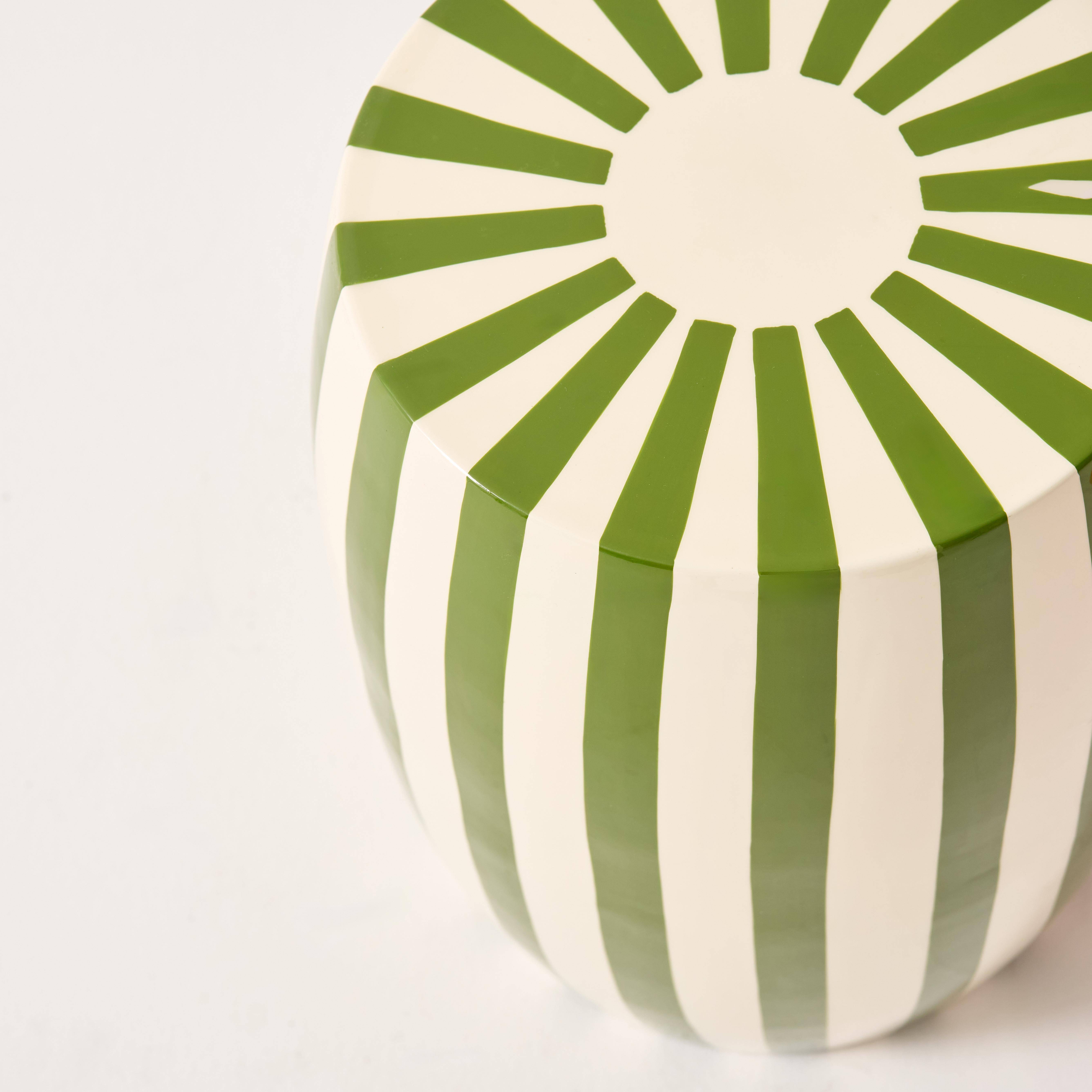 Mesa auxiliar, mesa de noche de acero esmaltado, rayas bicolores Verde - 35x35x46 cm Photo5