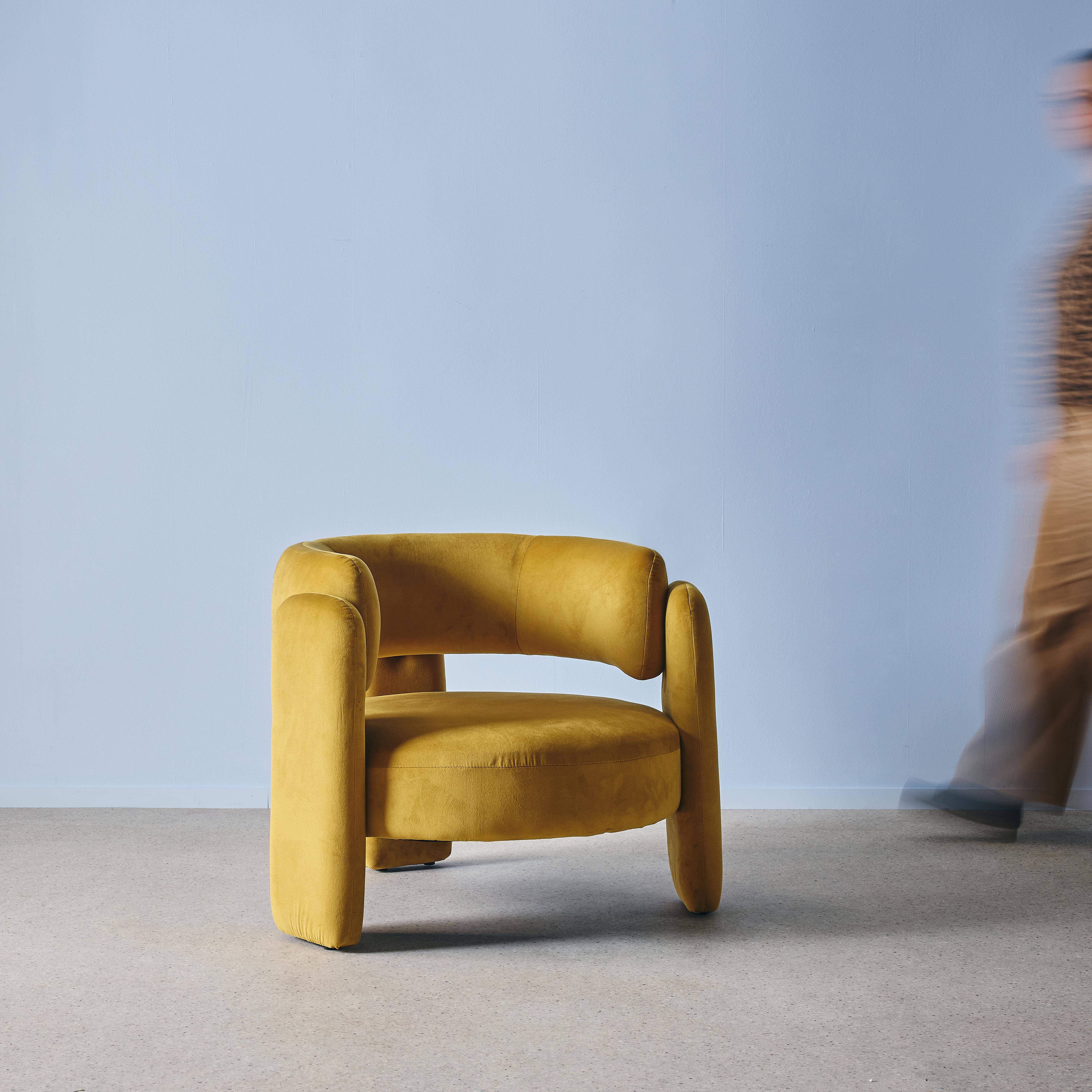 Driepoot fauteuil met fluweel mosterdgeel L 92 x B 86 x H 71,5cm - Mellow Photo2