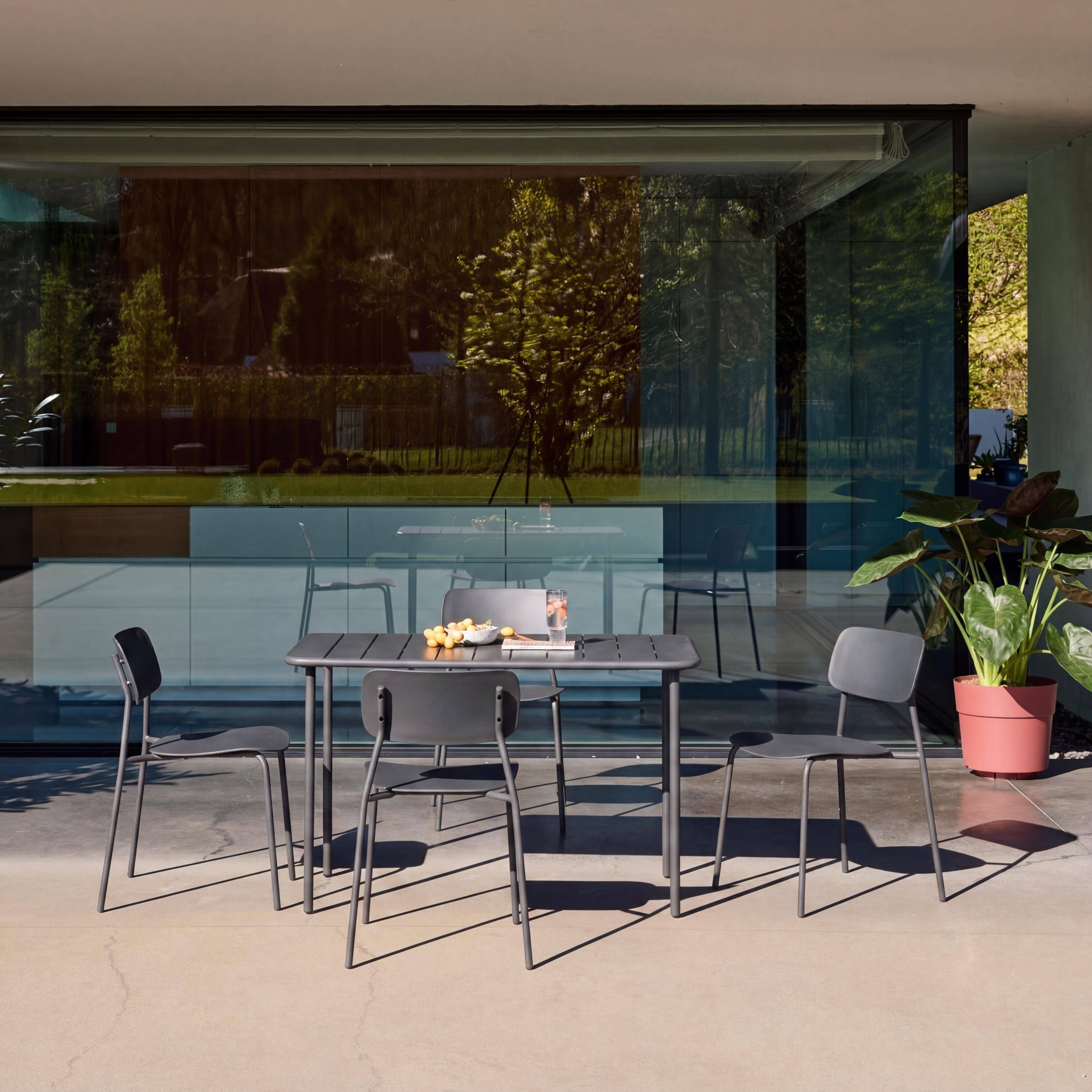 Set tavolo da giardino in metallo con 4 sedie Antracite - 120x70x72.5 cm,sweeek,Photo2