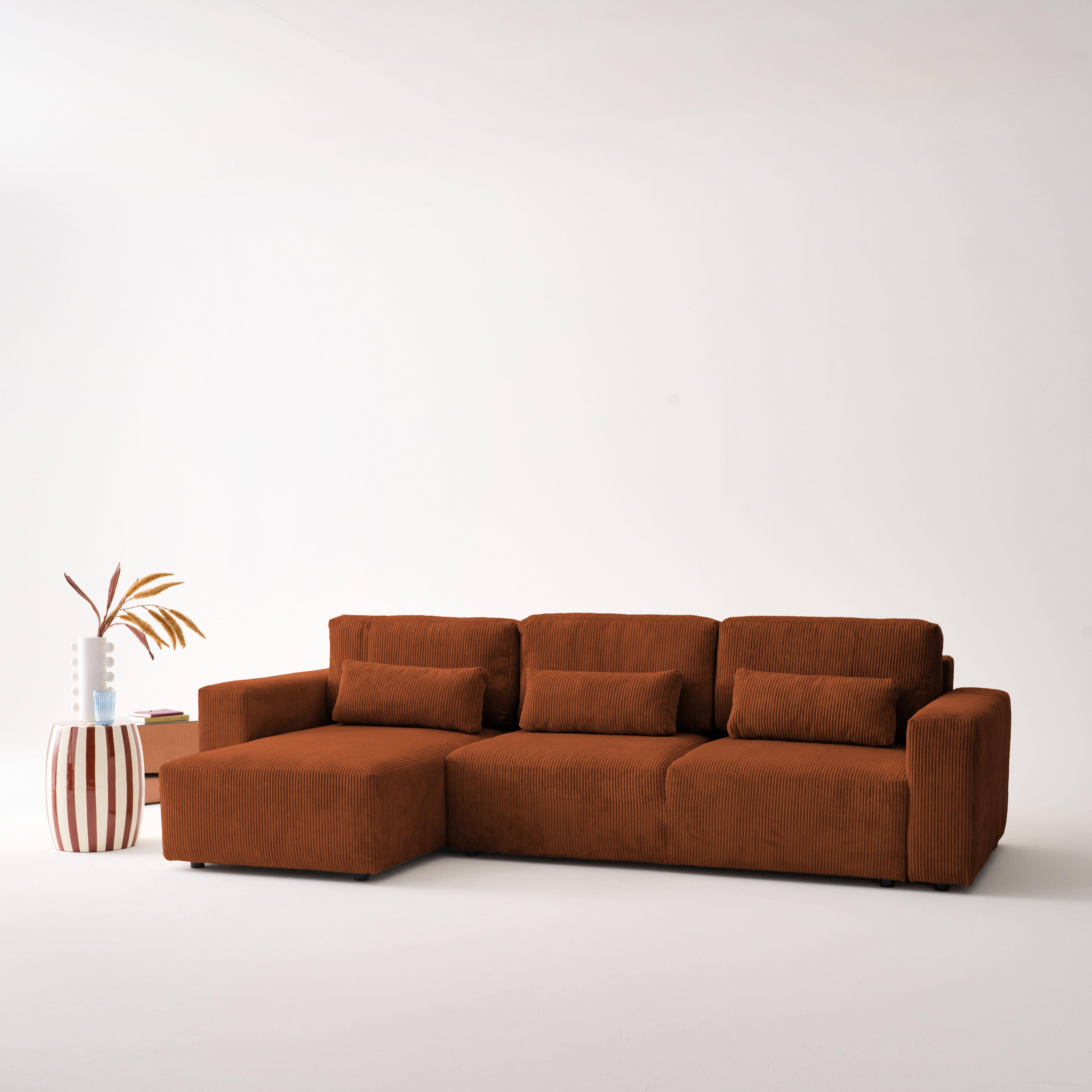 5-Sitzer Ecksofa mit Schlaffunktion und Cordbezug in camel, Recamiere beidseitig montierbar - Theo Photo2