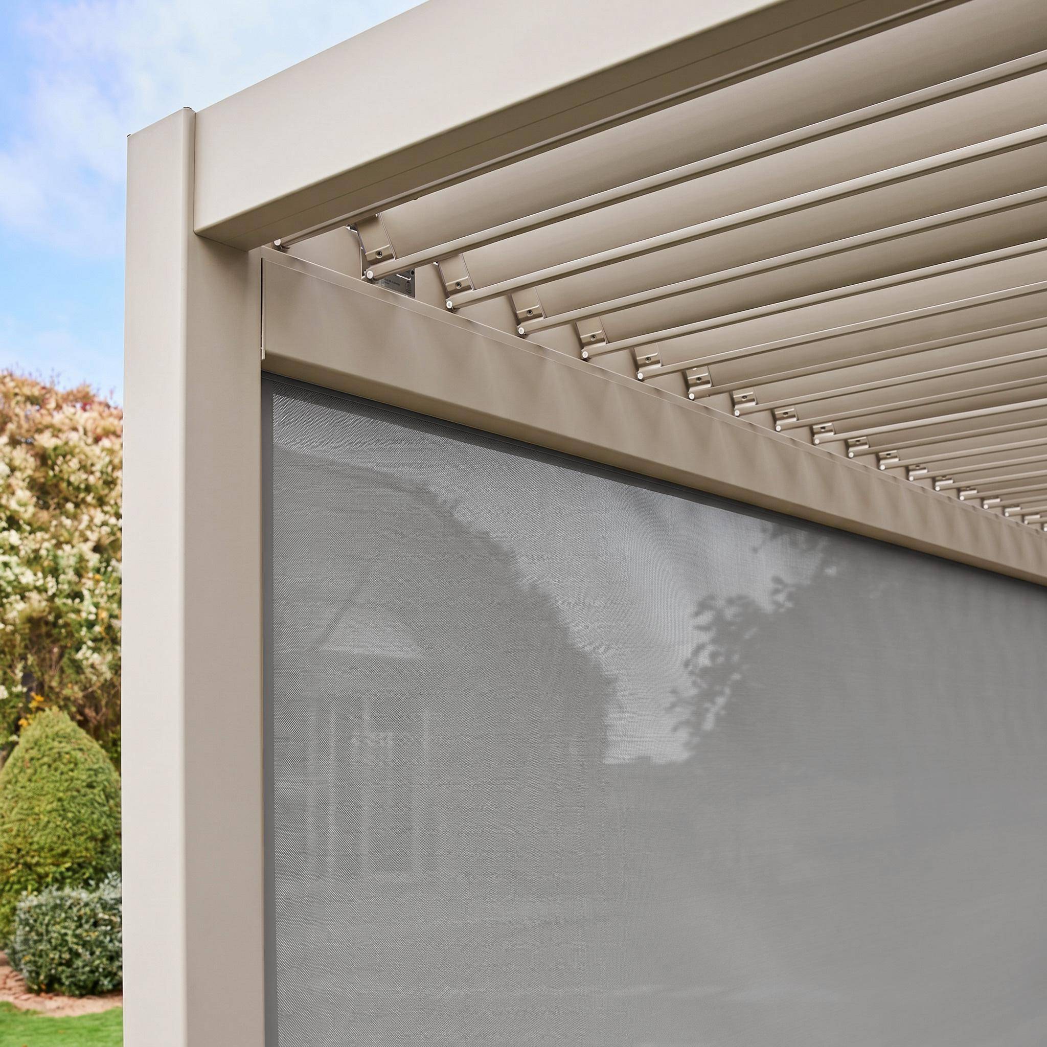 Store beige pour pergola bioclimatique – Triomphe – 3x4 m, aluminium et textilène Photo14