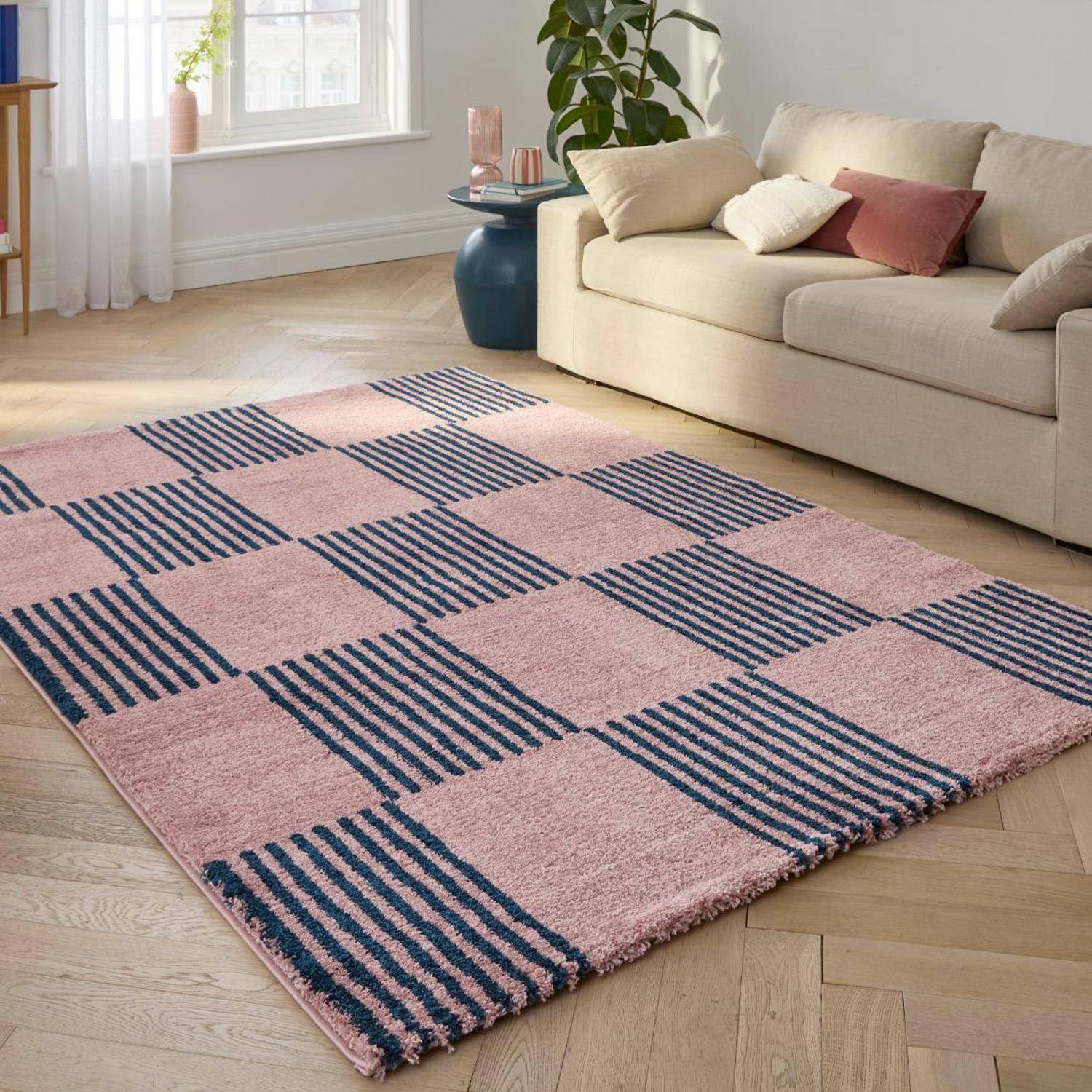 Alfombra interior con motivo damero azul y rosa, Fergew, 290x200x2 cm Photo1