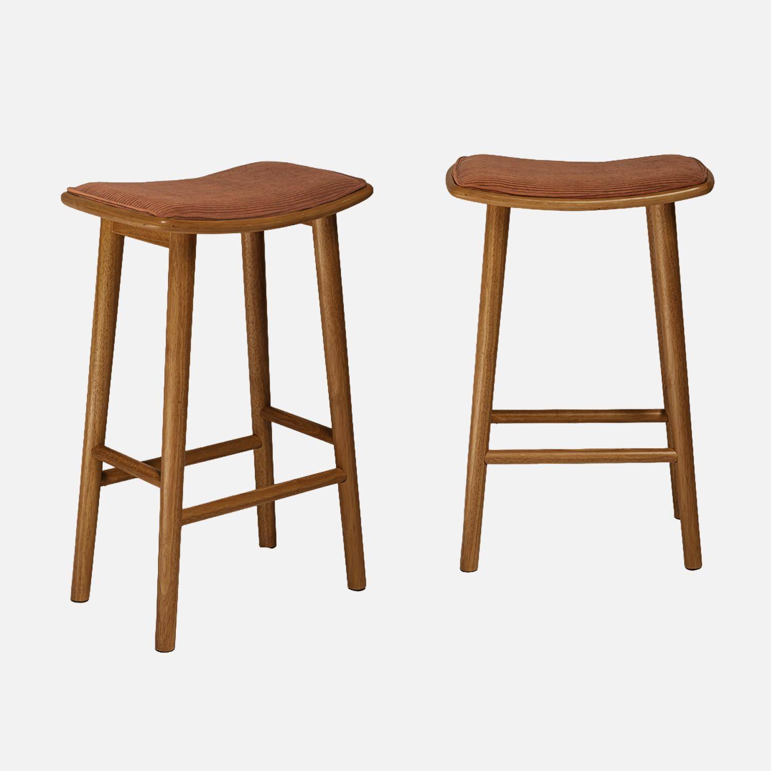 Lot de 2 tabourets de bar vintage bois d'hévéa noyer et velours côtelé terracotta - 46,5 x 31 x 70 cm - Louna Photo1