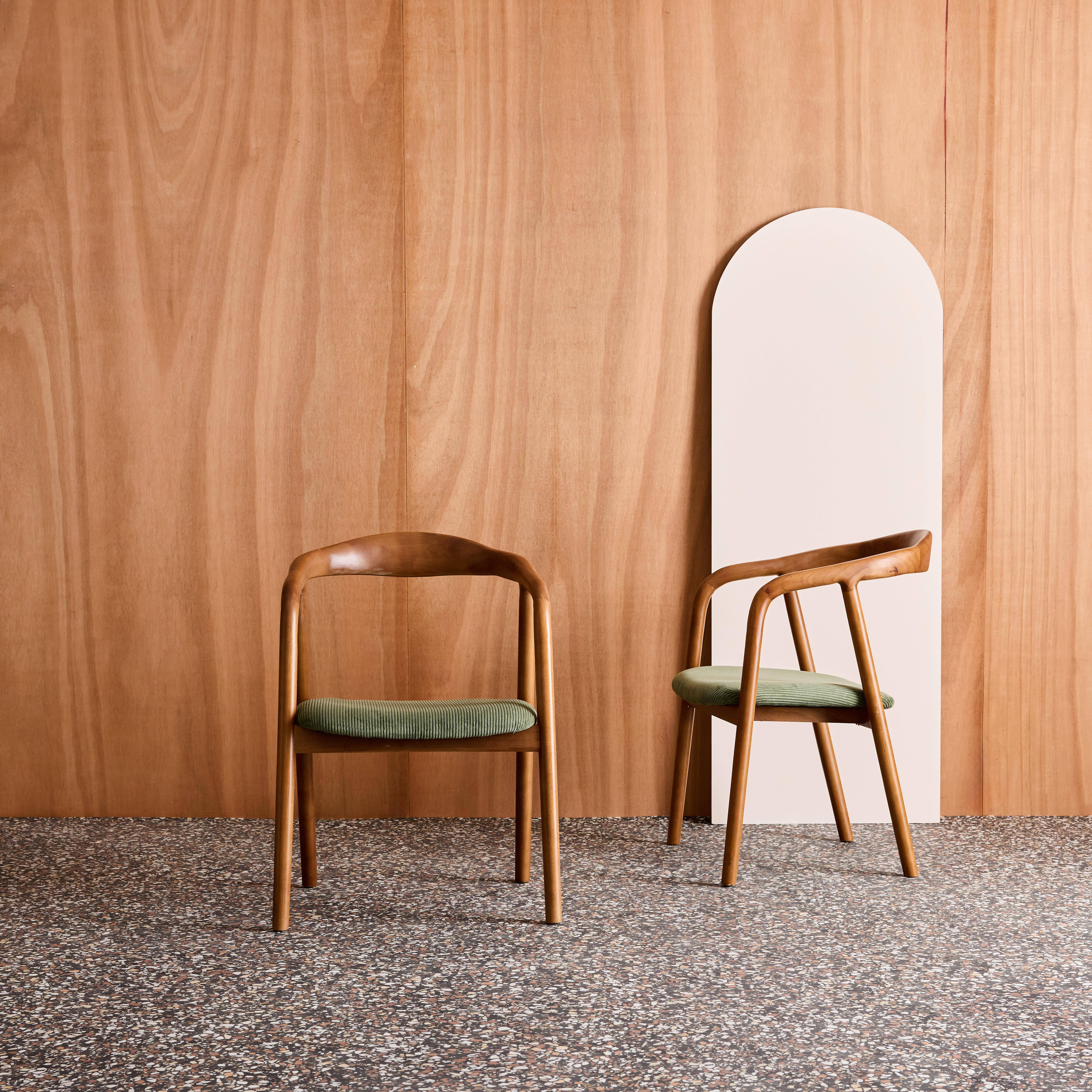 Silla vintage de madera de hevea nogal y pana, set de 2 Nogal - 55x58x79 cm Photo1