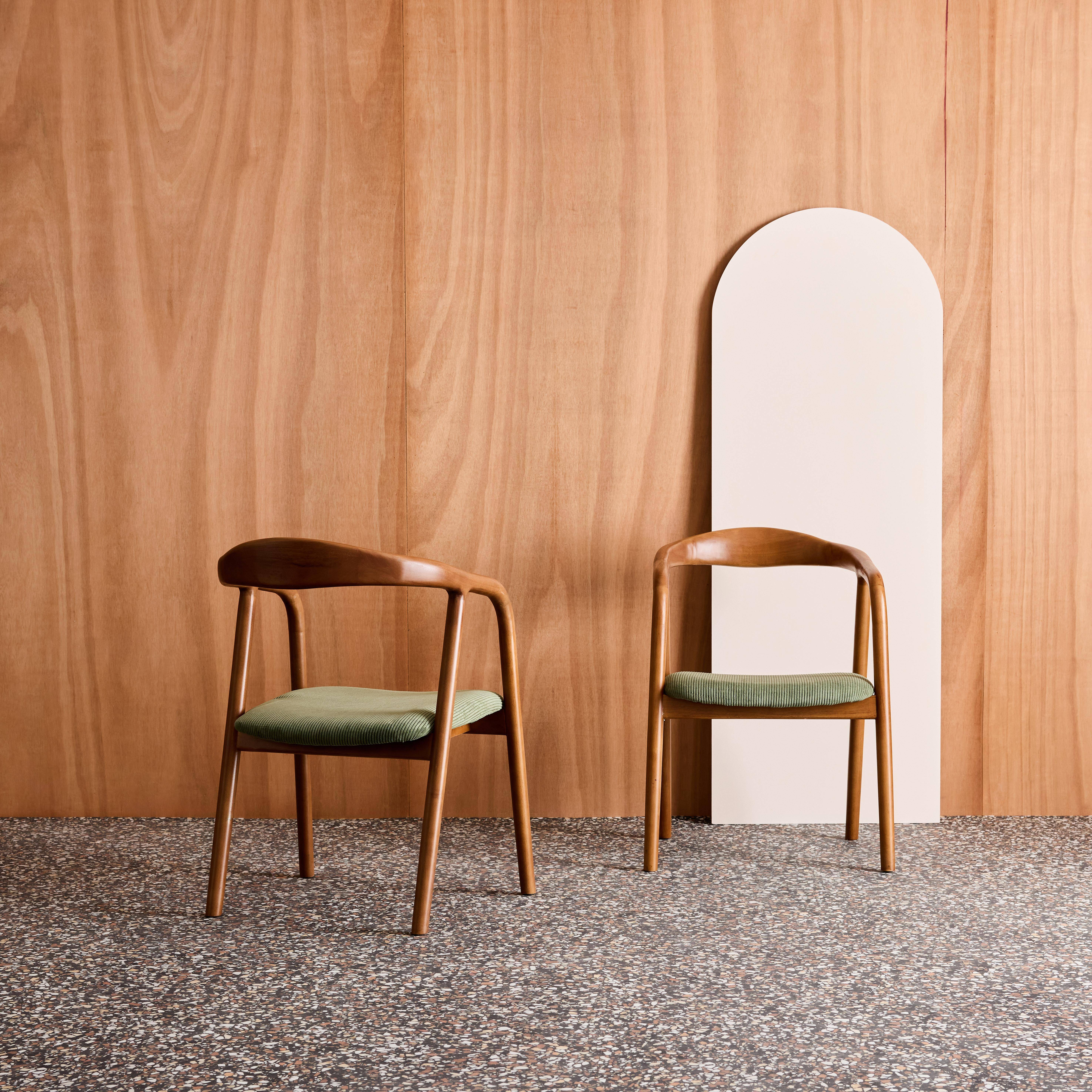 Silla vintage de madera de hevea nogal y pana, set de 2 Nogal - 55x58x79 cm Photo2