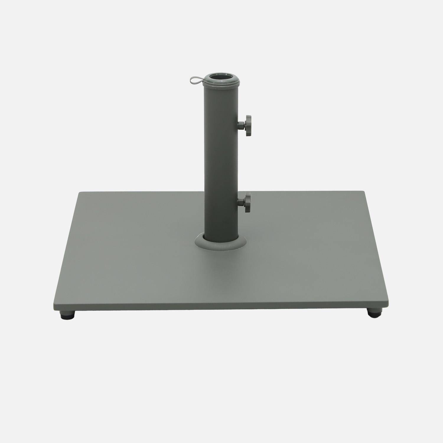 Pied carré en acier kaki pour parasol à mât central - Terra Photo2