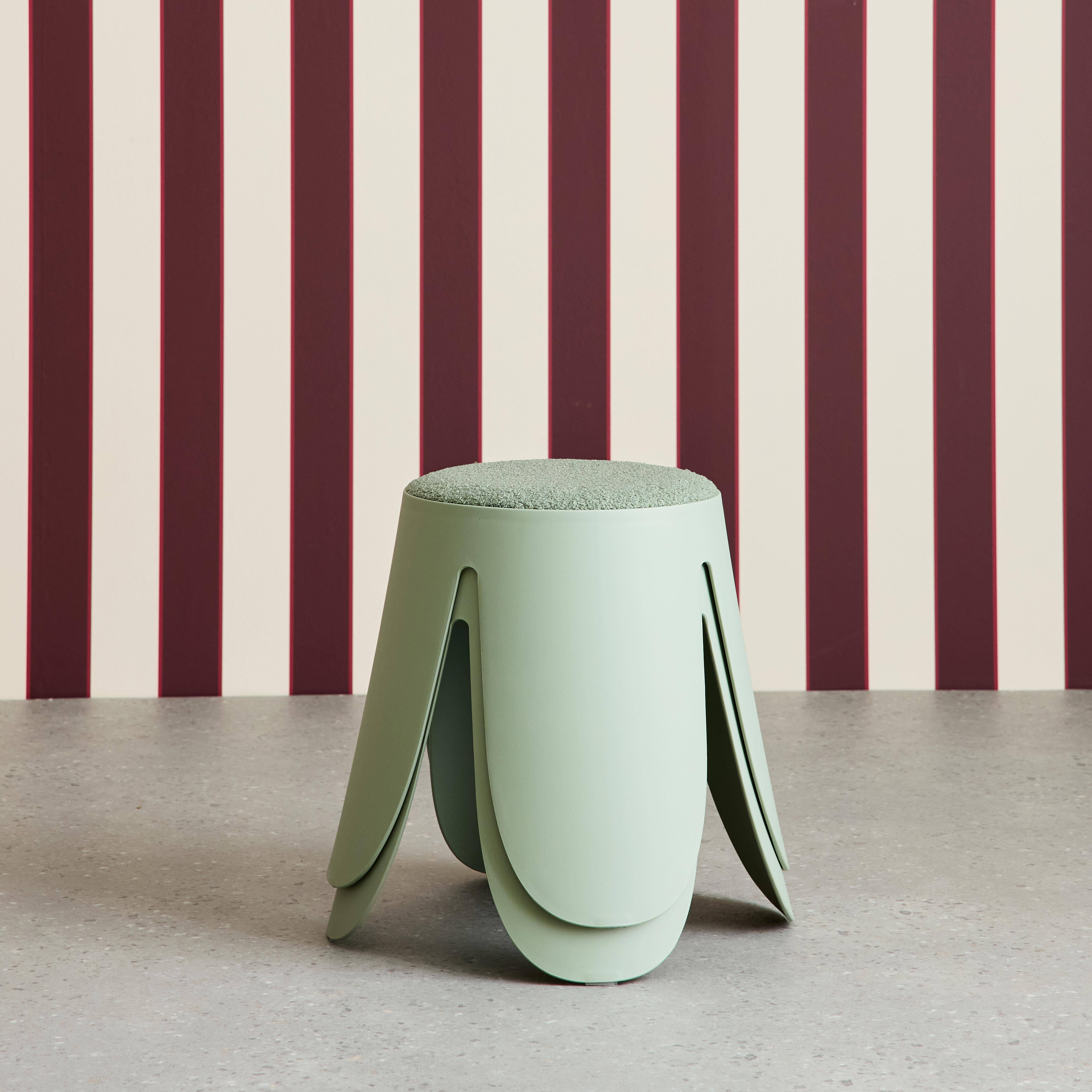 Zestaw 2 stołków dla dzieci z polipropylenu i teksturowanej tkaniny bouclé kolor seledynowy – Niki Kids Photo4