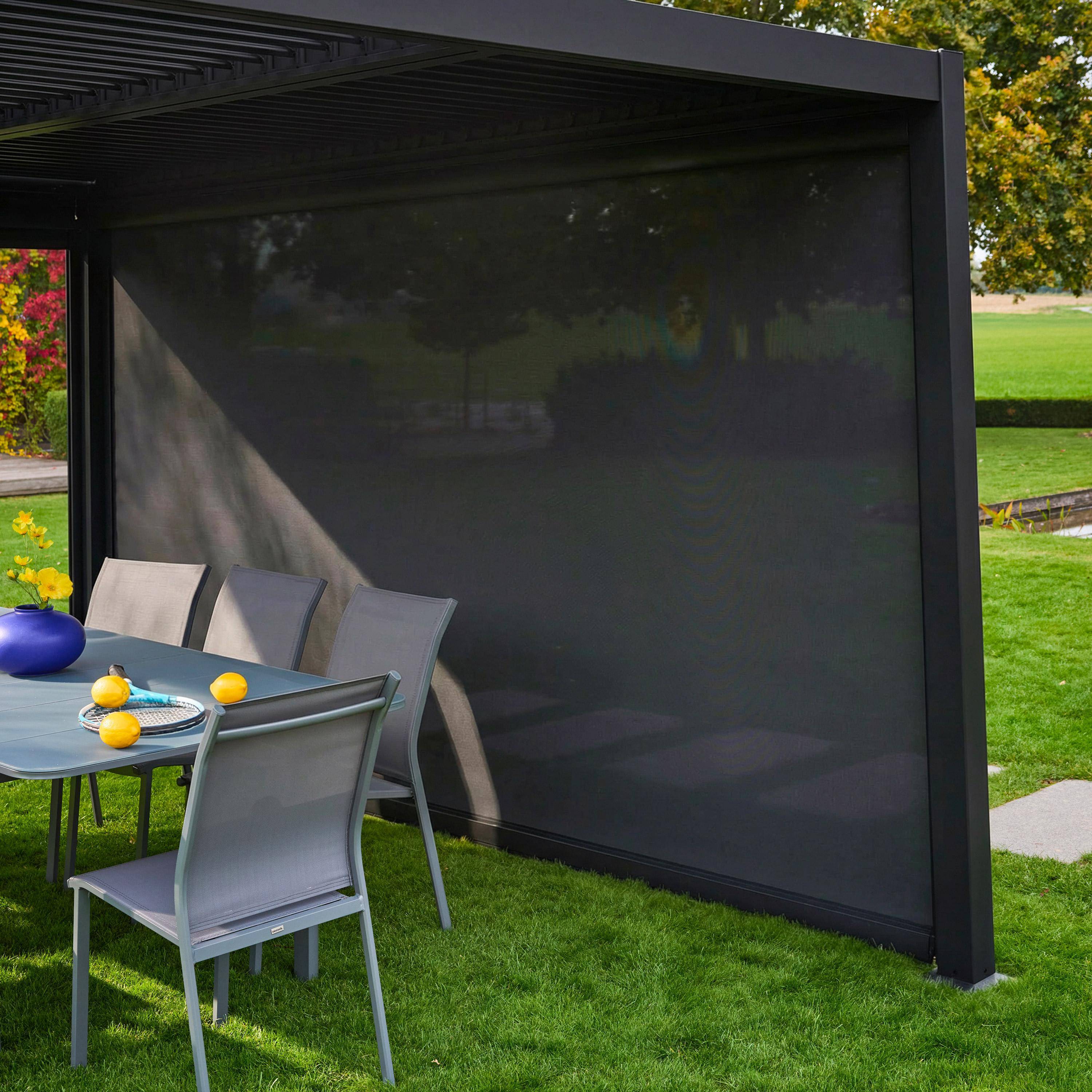 Store latéral 4m noir pour pergola bioclimatique Palace,sweeek,Photo1