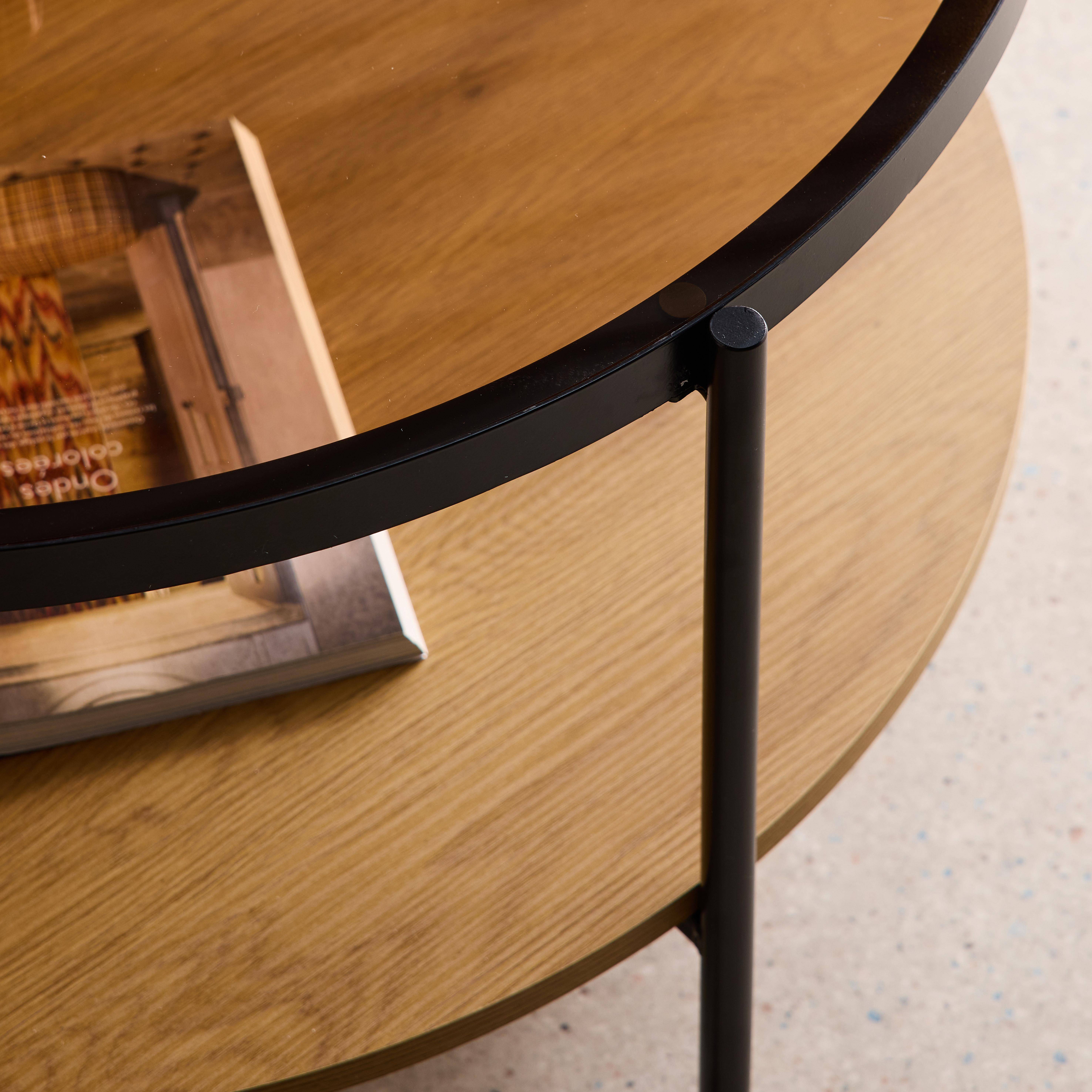 Okrągły stolik kawowy z podwójnym blatem ze szkła, w kolorze naturalnego drewna i metalu - Smooky Photo2