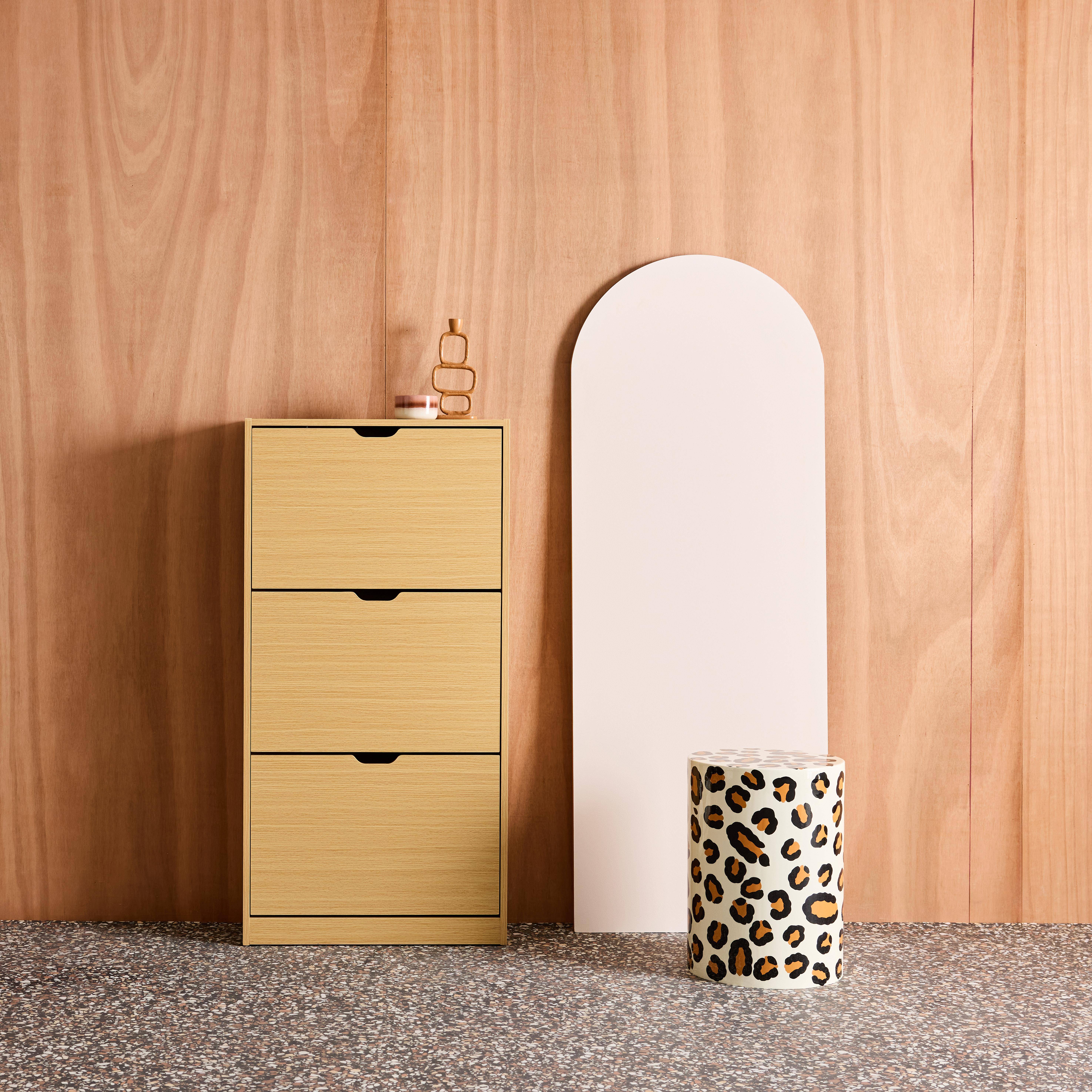 Sapateira decorativa em madeira com 3 gavetas Carvalho - 60x23.5x119.5 cm,sweeek,Photo1