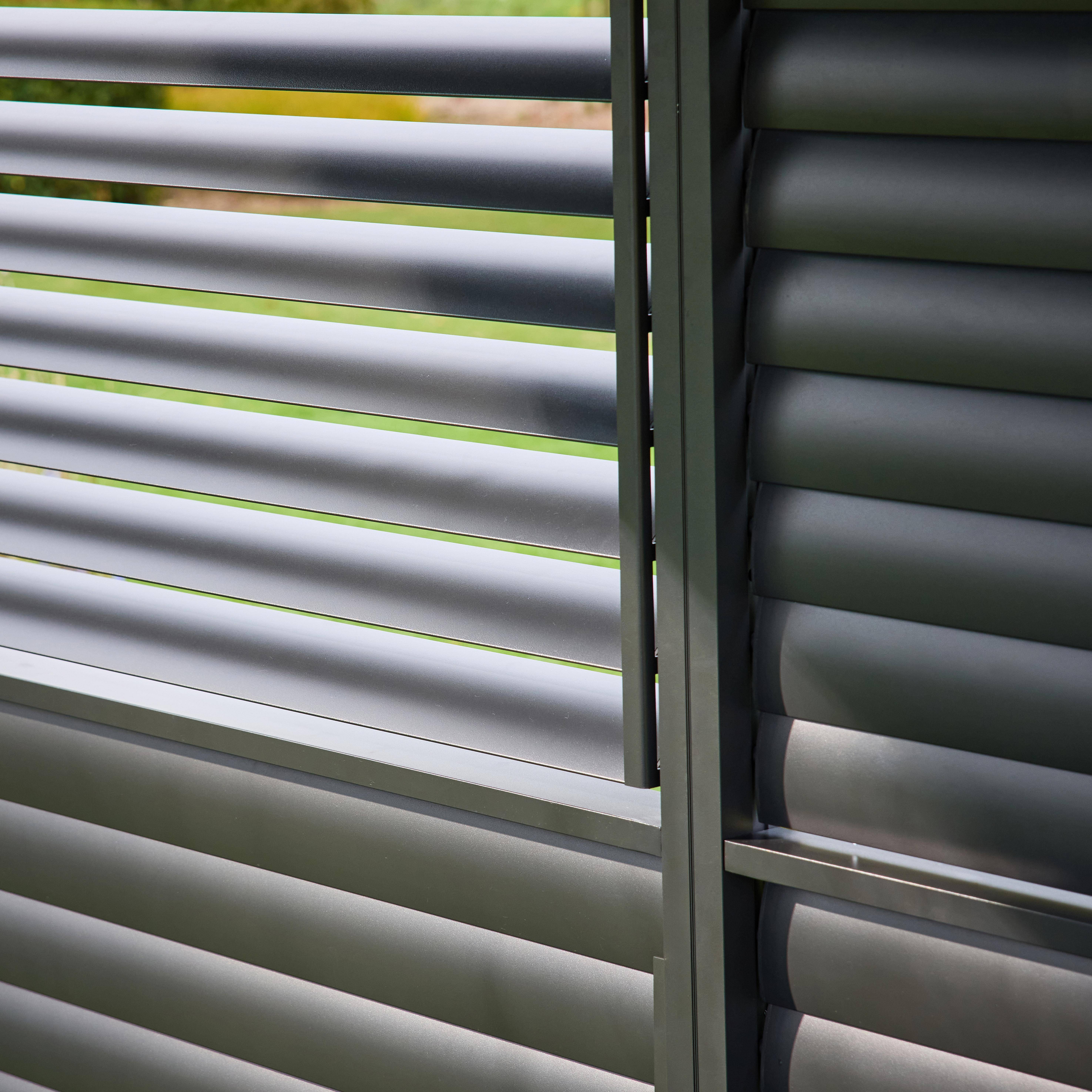 Persiana con lamas orientables de 130cm para pérgola bioclimática 3x4m Triomphe Antracita - 123.5x11x238.65 cm Photo4