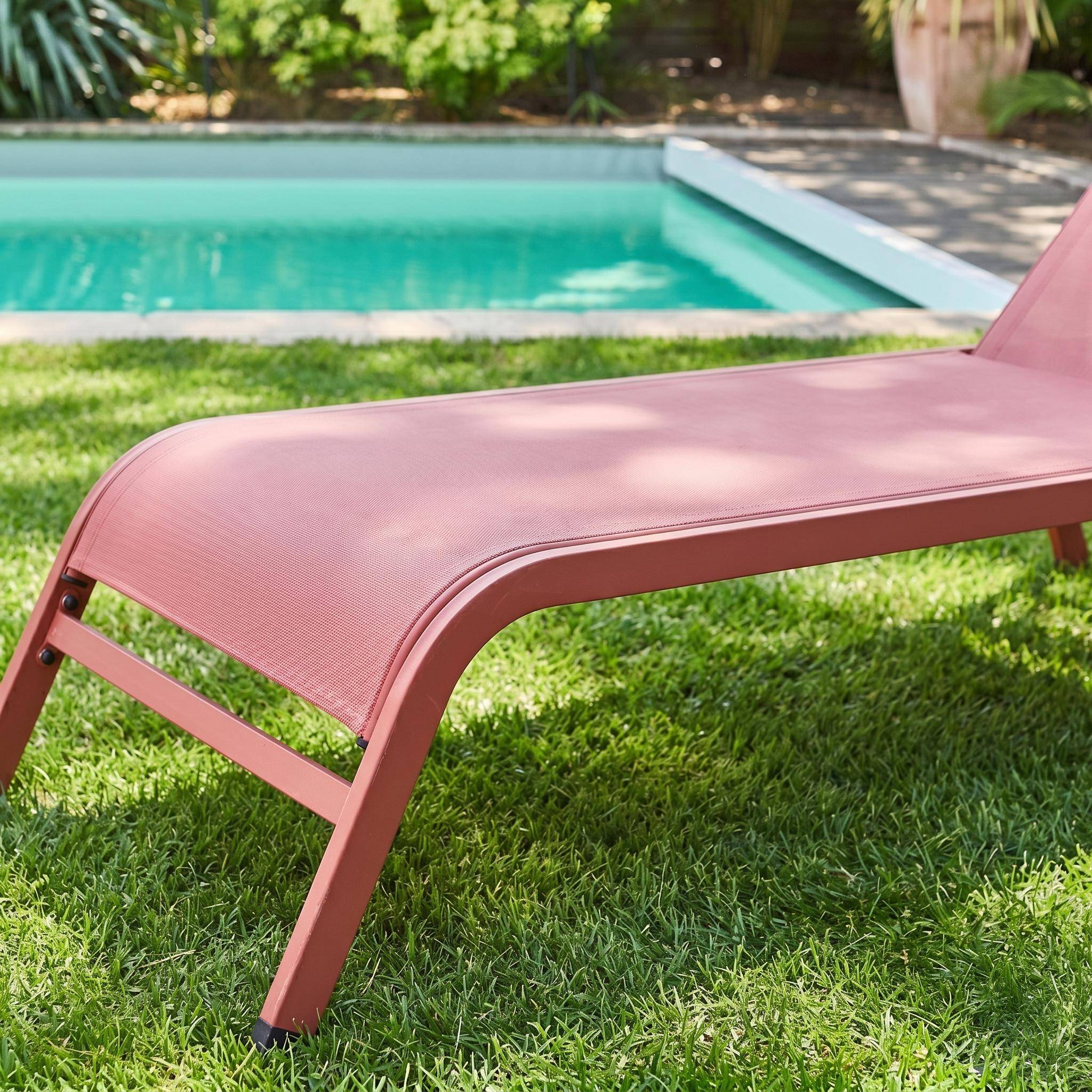 Ligstoelen met meerdere posities stapelbaar inclusief hoofdkussen en wieltjes (set van 2) terracotta 198 x 60,5 x 34cm - Ona Photo7