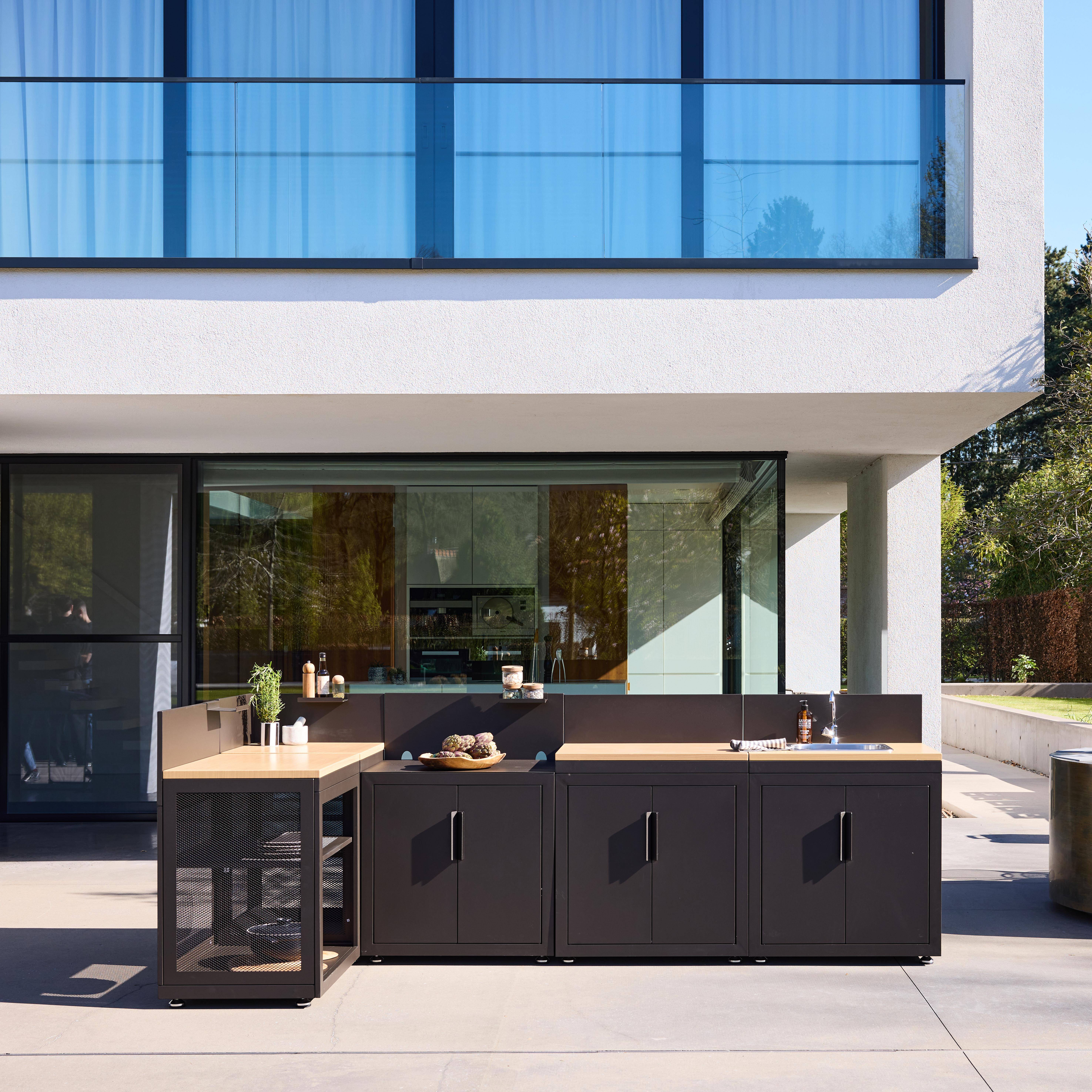 Stalowa kuchnia zewnętrzna z blatem w kolorze drewna 5 modułów czarna - Milos Photo2