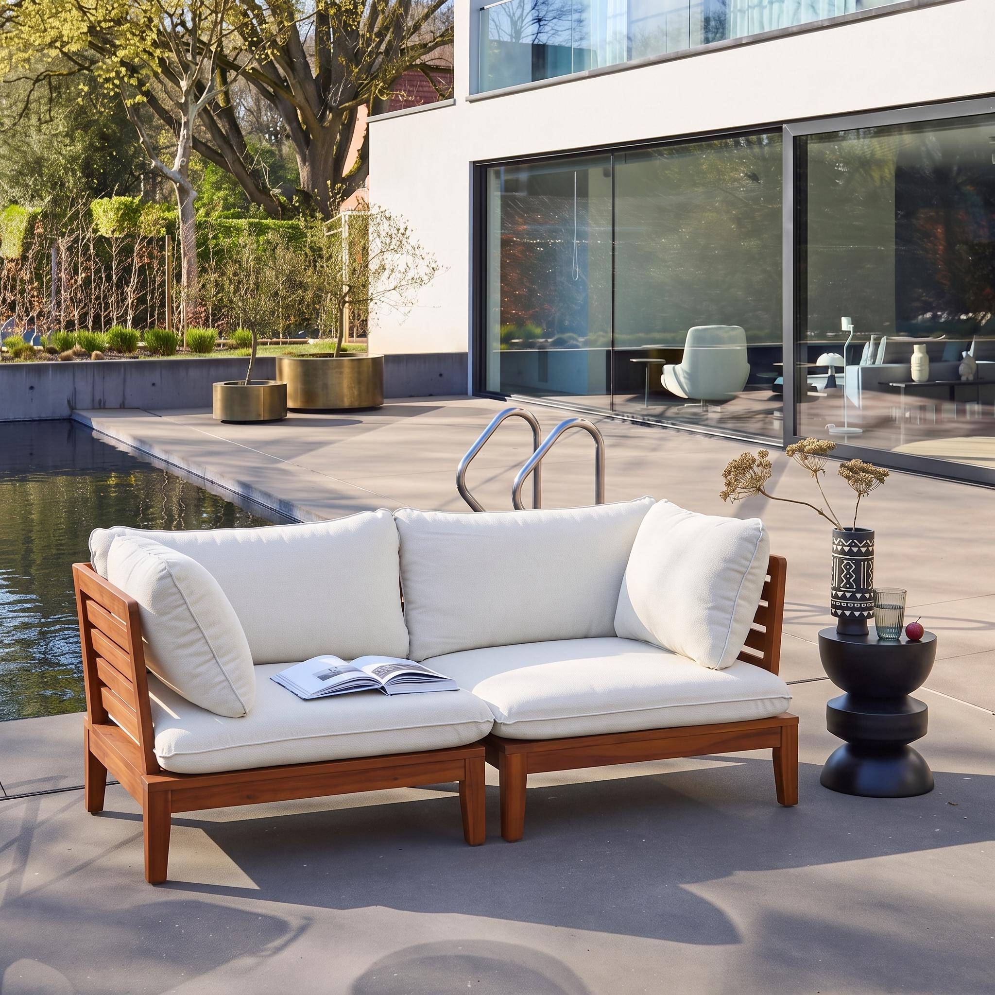 Modulare Gartenbank aus Akazienholz mit Seitenteilen und Bezug mit Bouclé-Look - Yona Photo1