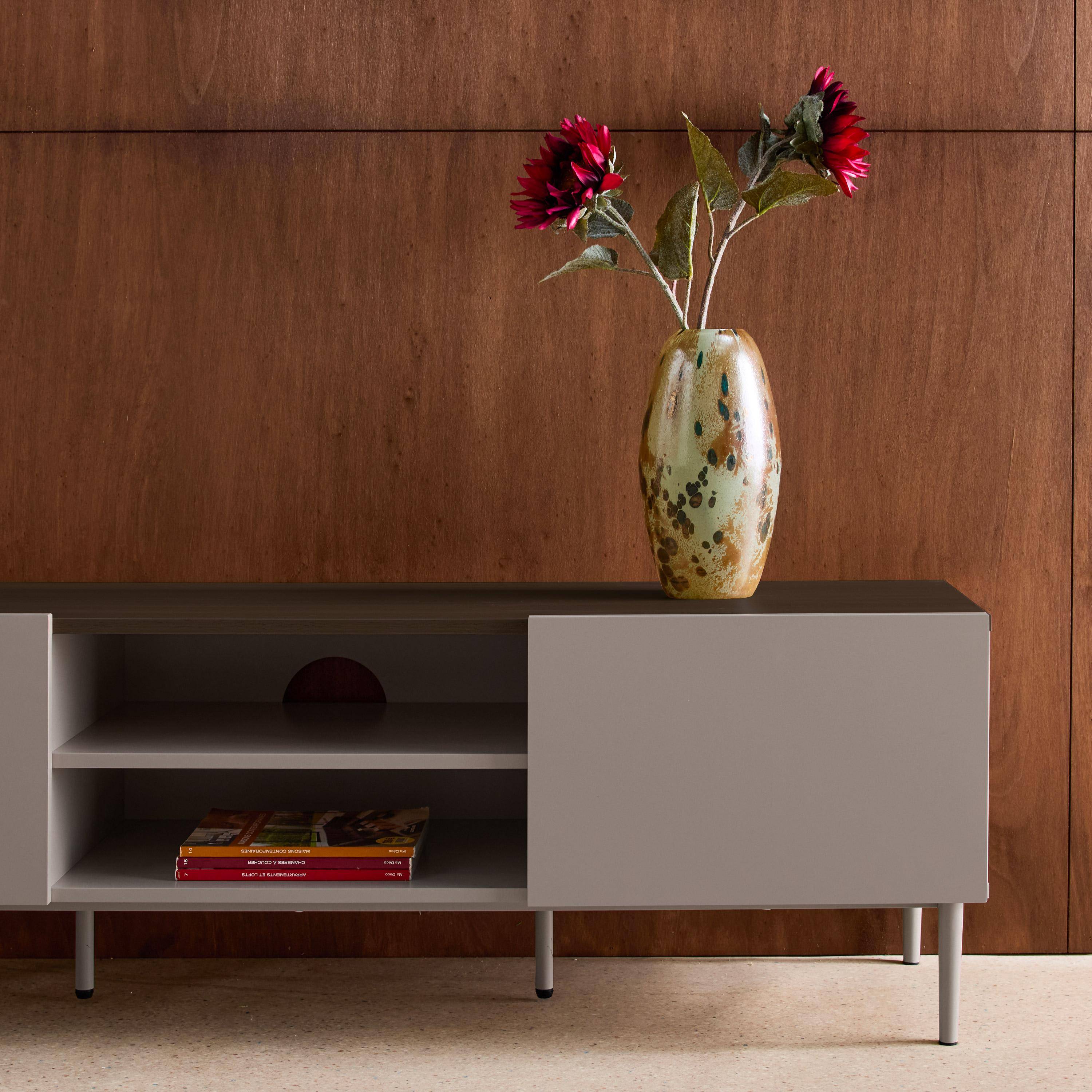 Szafka RTV metalowa i w kolorze drewna, 2 drzwi, 140 cm szara i orzechowa - Ashton,sweeek,Photo3