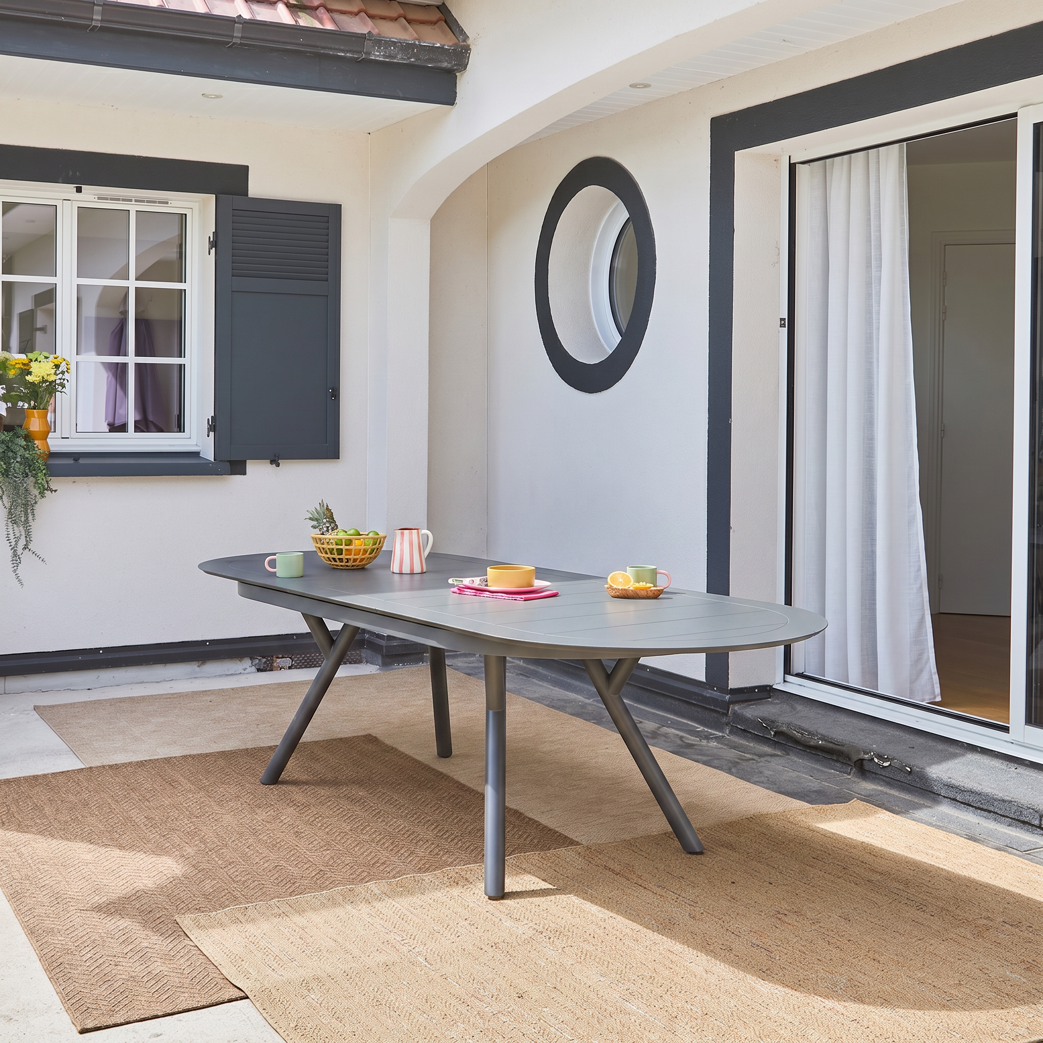 Uitschuifbare ovale aluminium tuintafel voor 10 personen antraciet - Metora Photo2