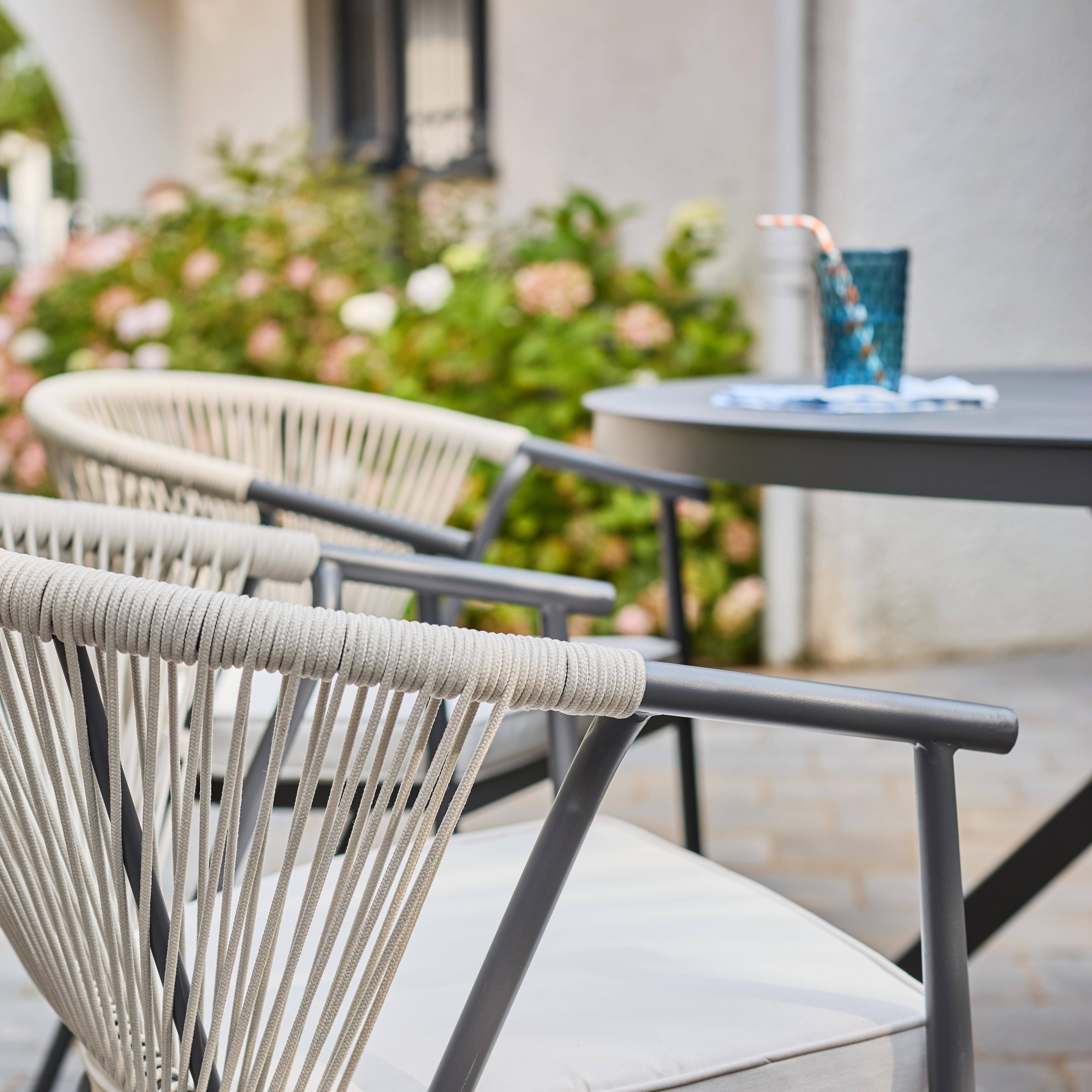 Set tavolo da giardino rotondo in alluminio e vetro con 6 sedute Antracite - 140x140x75 cm,sweeek,Photo2