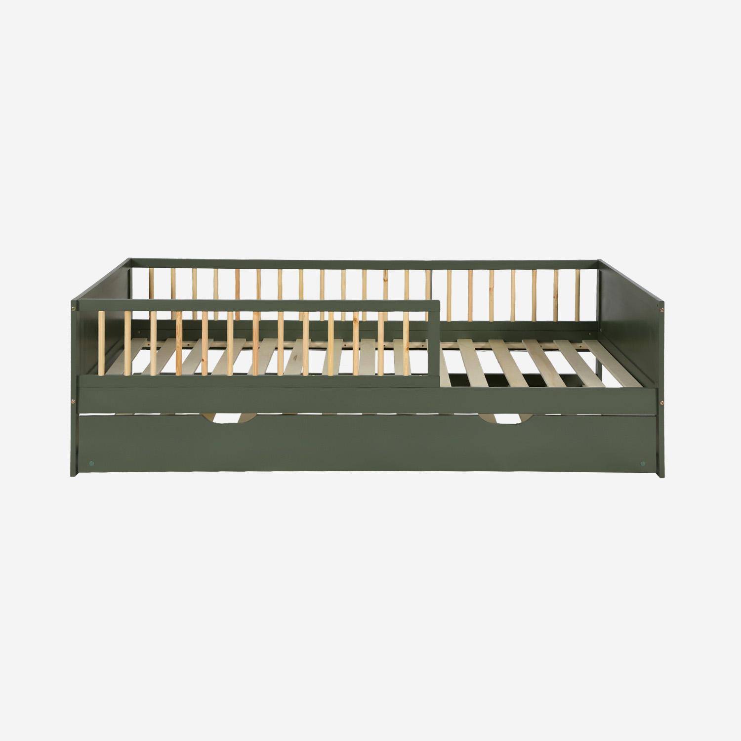Lit enfant 90 x 190 cm pin naturel  avec sommier à lattes et tiroir vert - Elio Photo2