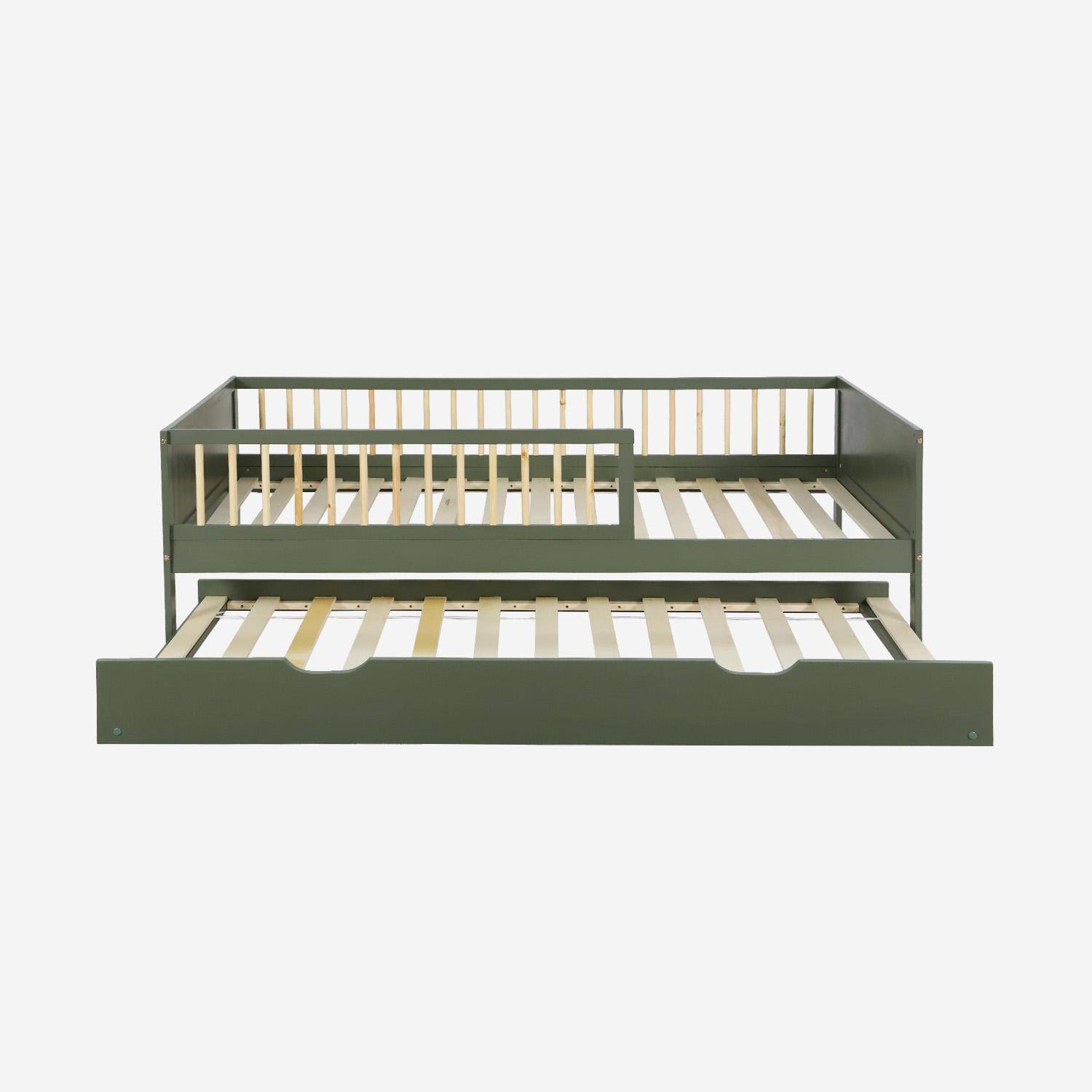 Lit enfant 90 x 190 cm pin naturel  avec sommier à lattes et tiroir vert - Elio Photo3