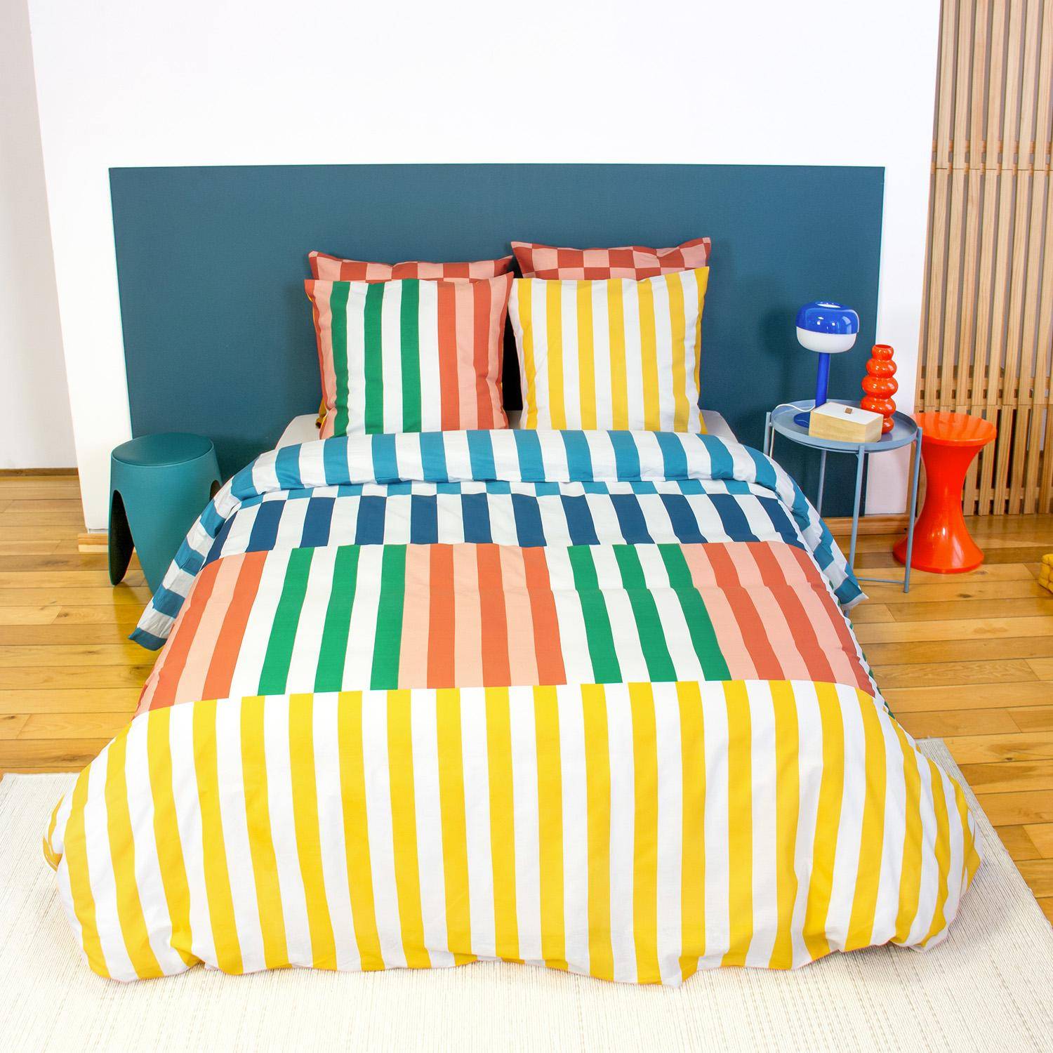 Parure de lit coton motifs rayures multicolore 2 places 260 x 240cm - Aura,sweeek,Photo1