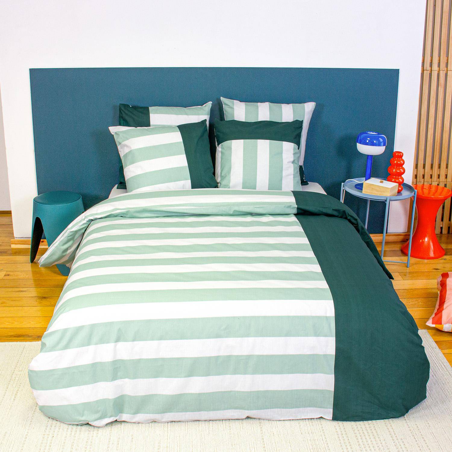 Tweepersoons beddengoed katoen met wit en groen streepjesmotief 240 x 220cm - Tendora Photo1
