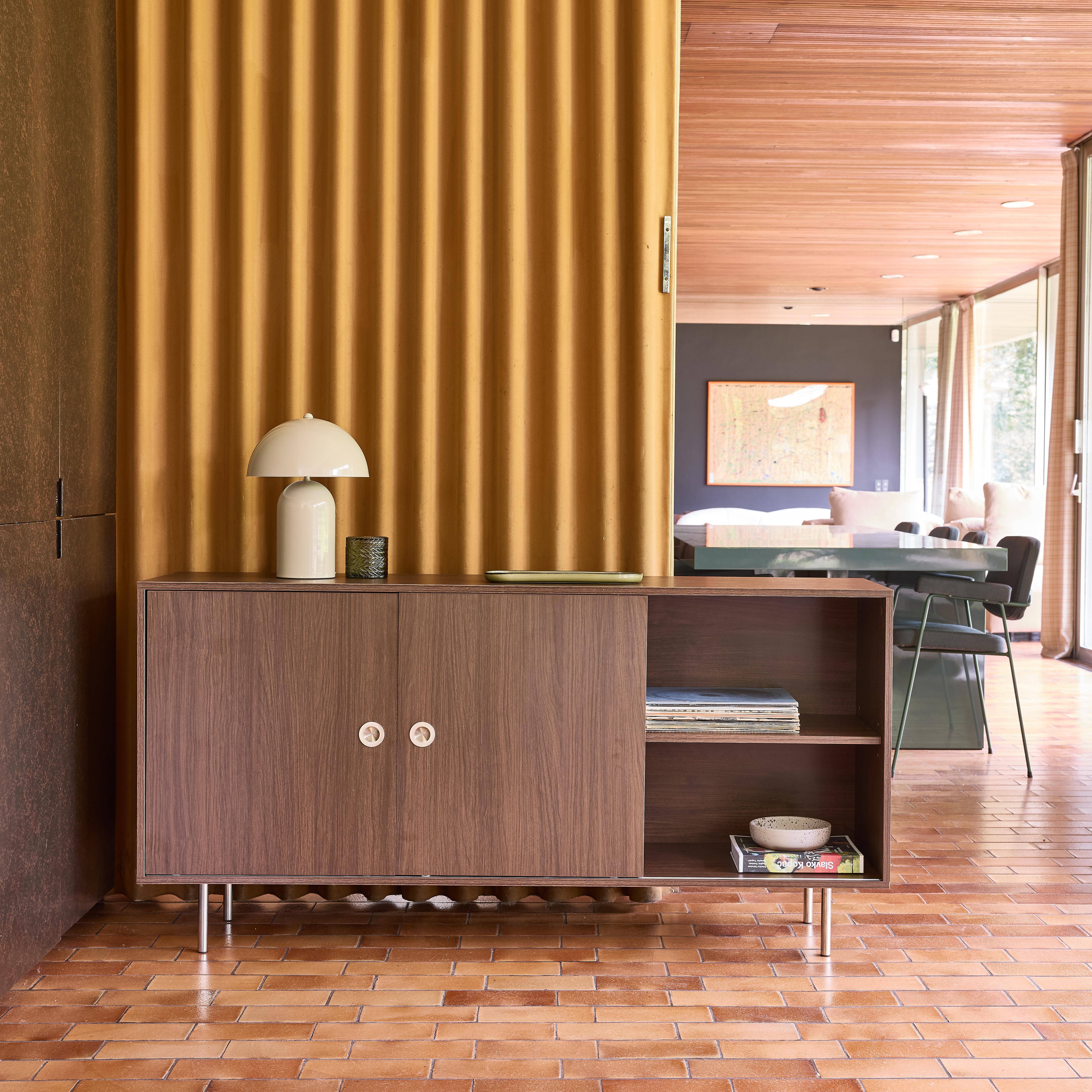 Aparador vintage de madera y acero inoxidable con 2 puertas, 150 cm Nogal - 150x40x75 cm Photo4