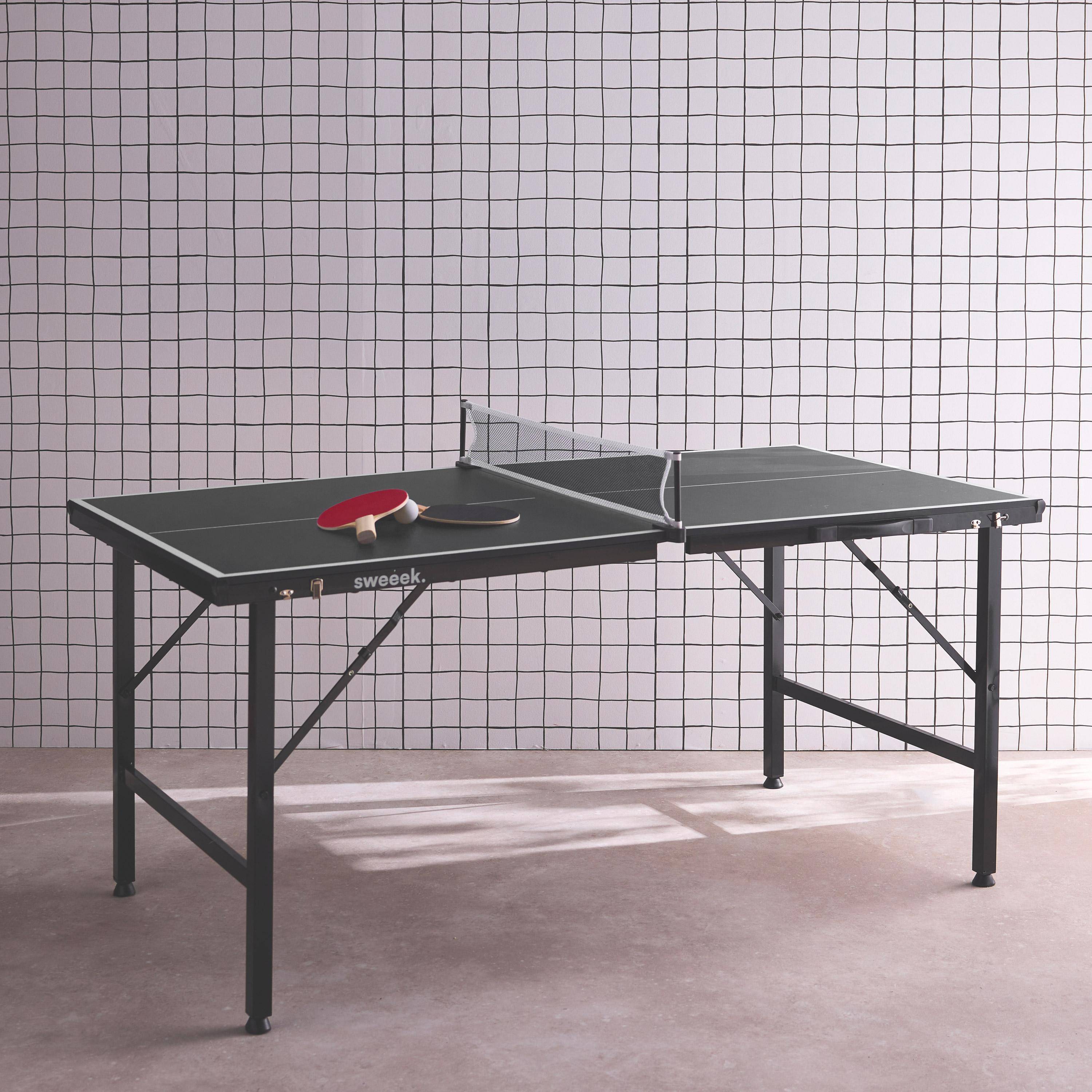 Mini mesa de ping pong interior plegable con 4 raquetas y 6 pelotas, 150cm Negro - 150x75x68 cm,sweeek,Photo1
