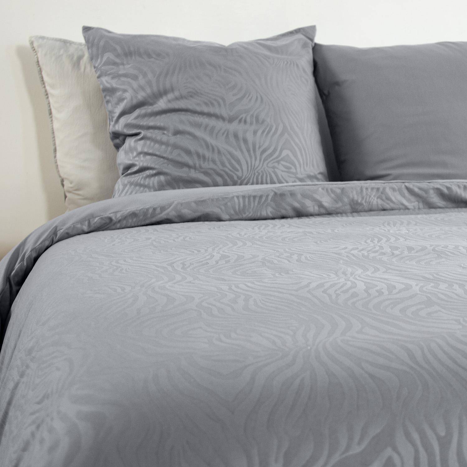 Roupa  de cama de poliéster reversível com estampa de zebra para 2 lugares - 240x220x0.5 cm Photo2