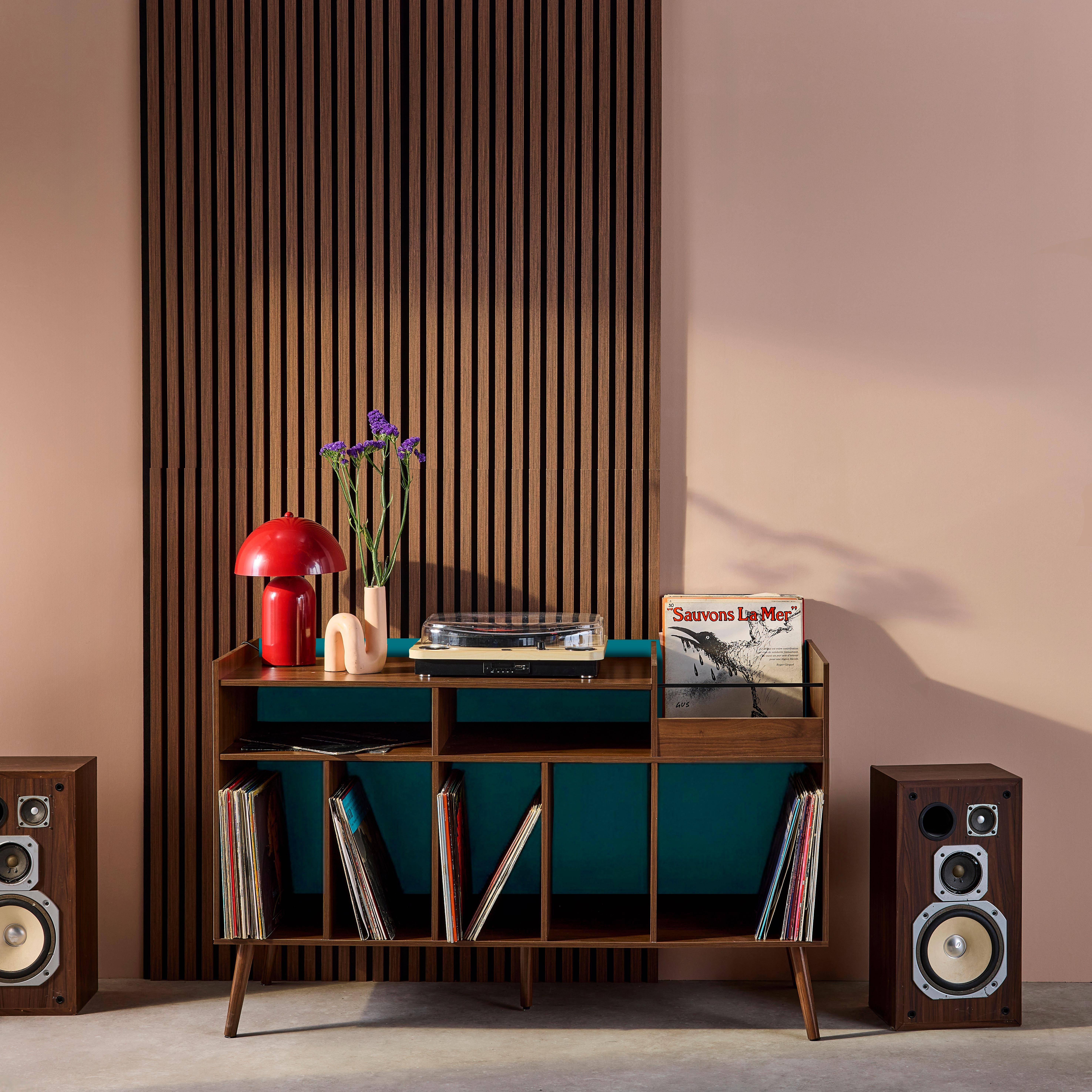 Vintage XL vinyl meubel met donkere houtlook en blauwe achterwand 130cm - Nepal,sweeek,Photo1