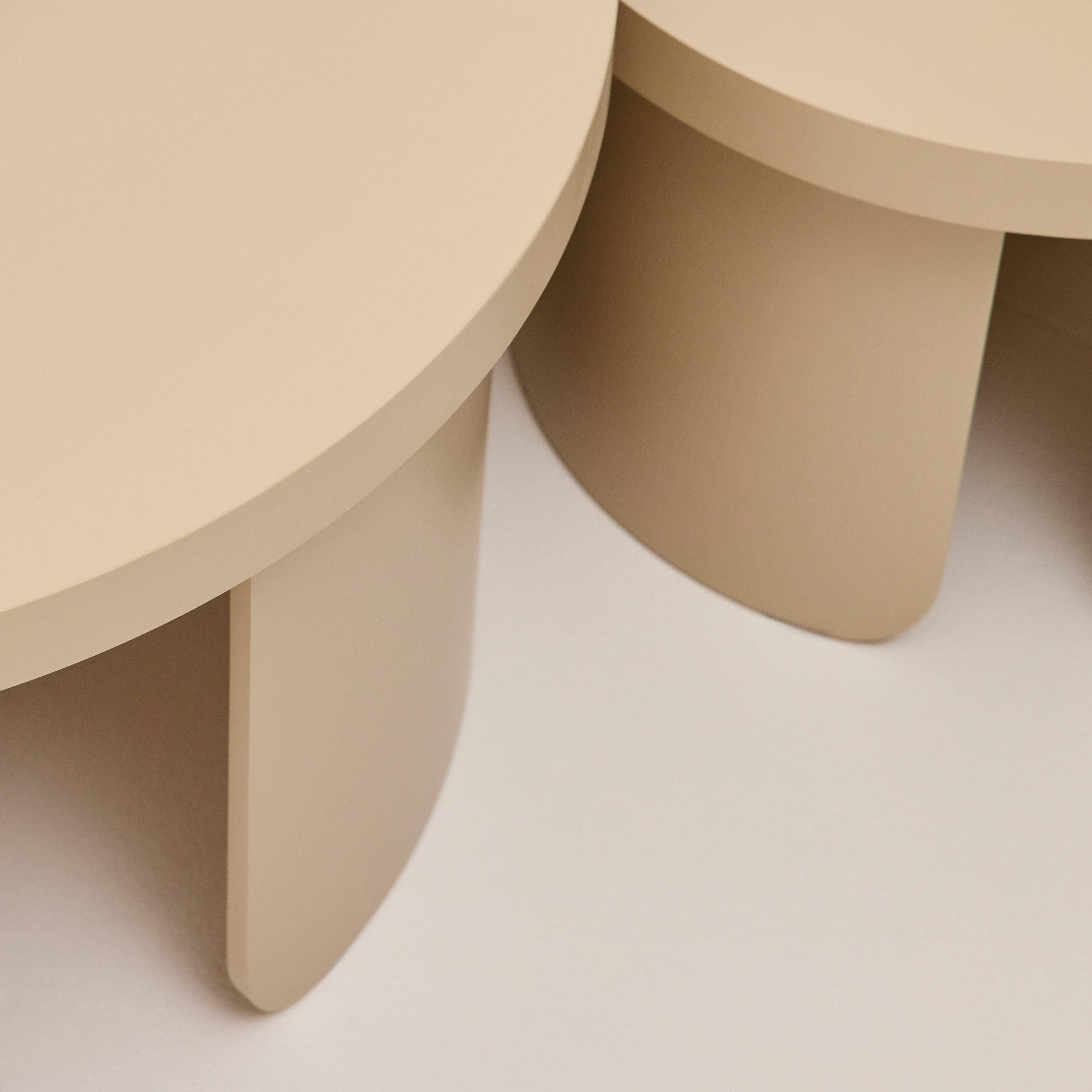 Set van 2 salontafels, ronde nesttafels beige - Luma Photo4