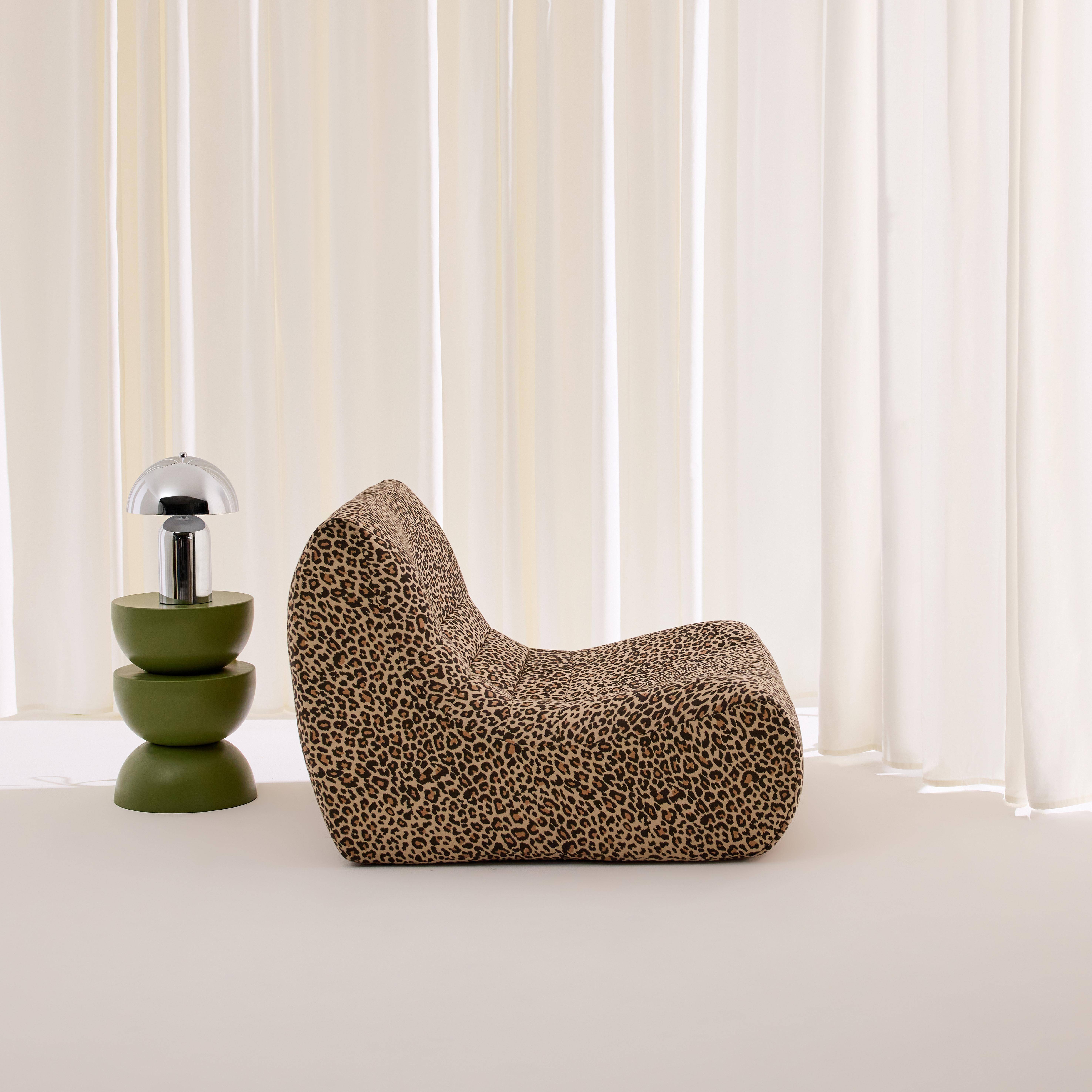 Fauteuil met luipaardprint stof 1-zits L 91 x B 105 x H 72cm - Sokol Photo2