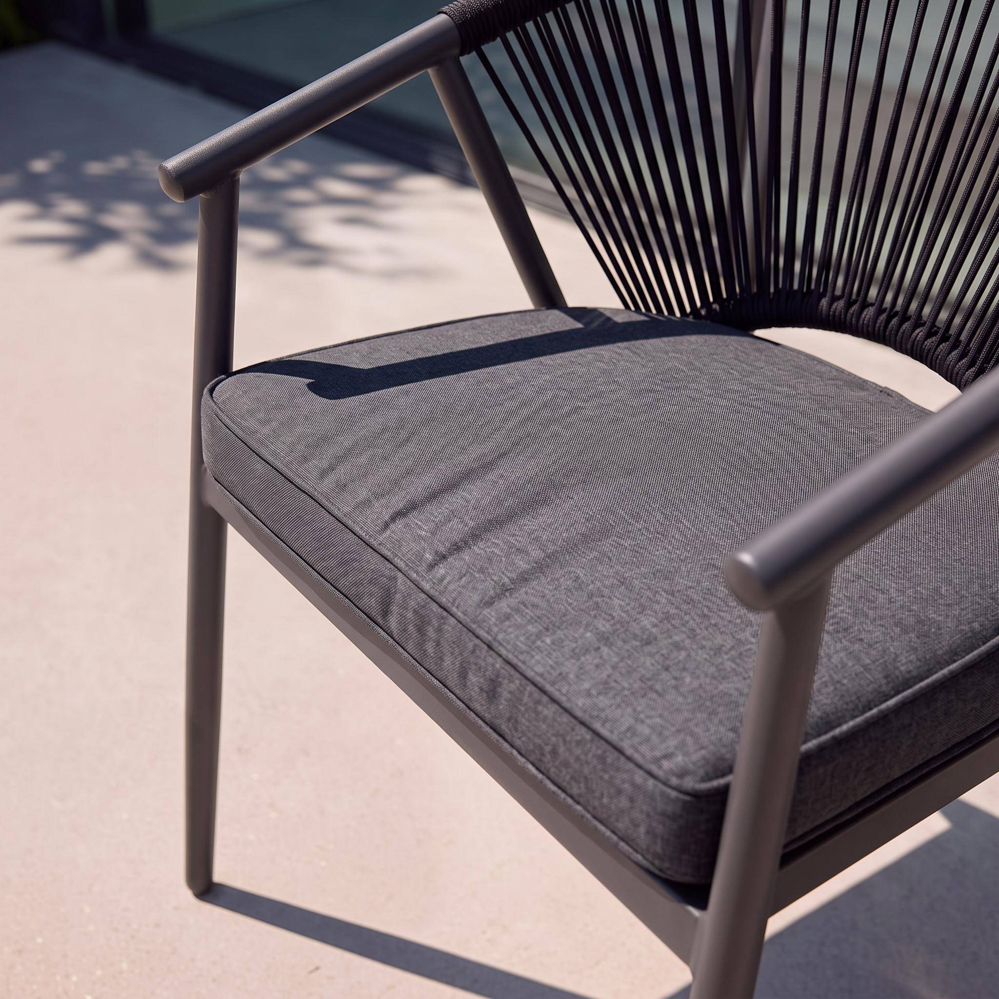 Sillón de jardín apilable de acero y cuerdas, set de 4 Negro - 56.5x58x77 cm,sweeek,Photo2