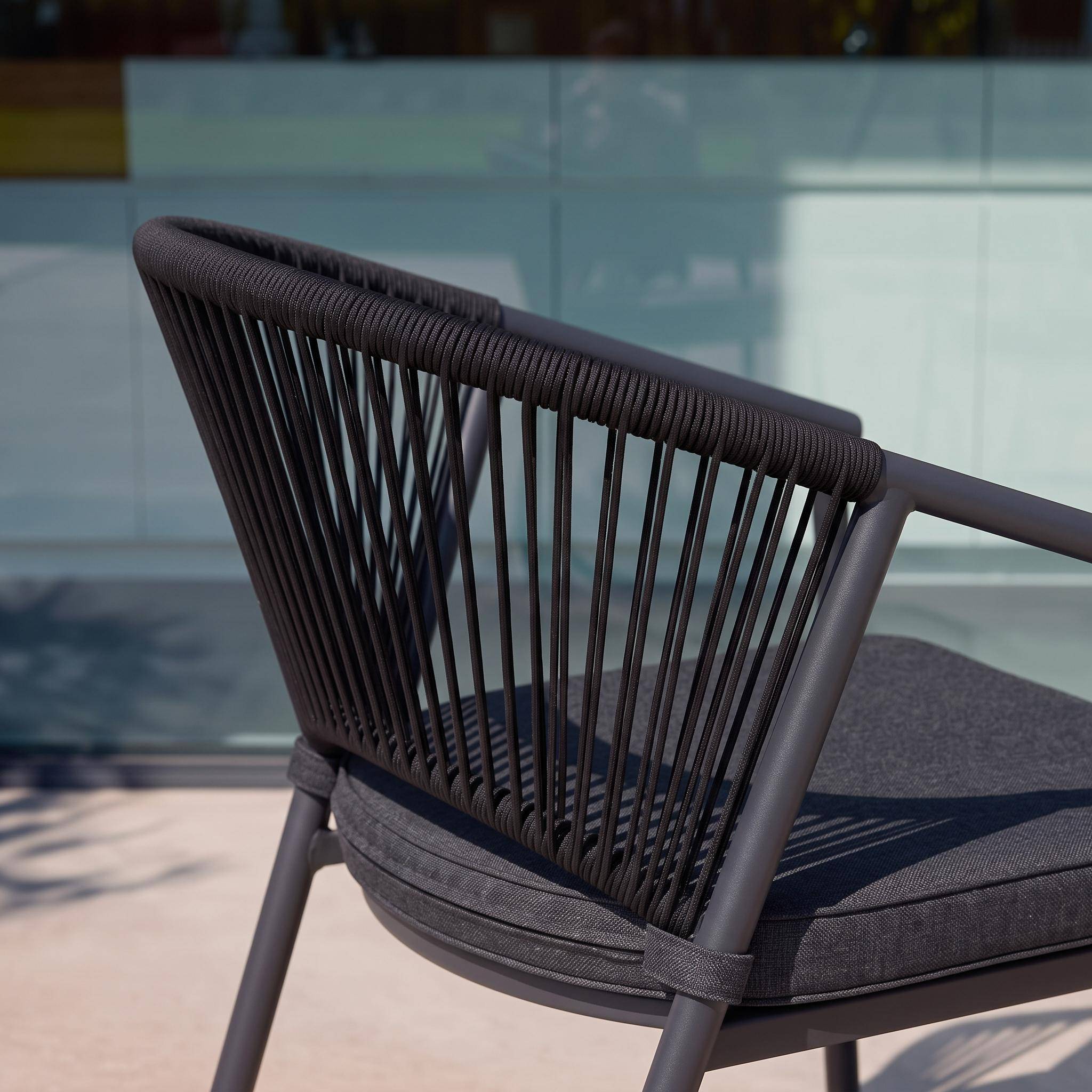 Sillón de jardín apilable de acero y cuerdas, set de 4 Negro - 56.5x58x77 cm Photo3