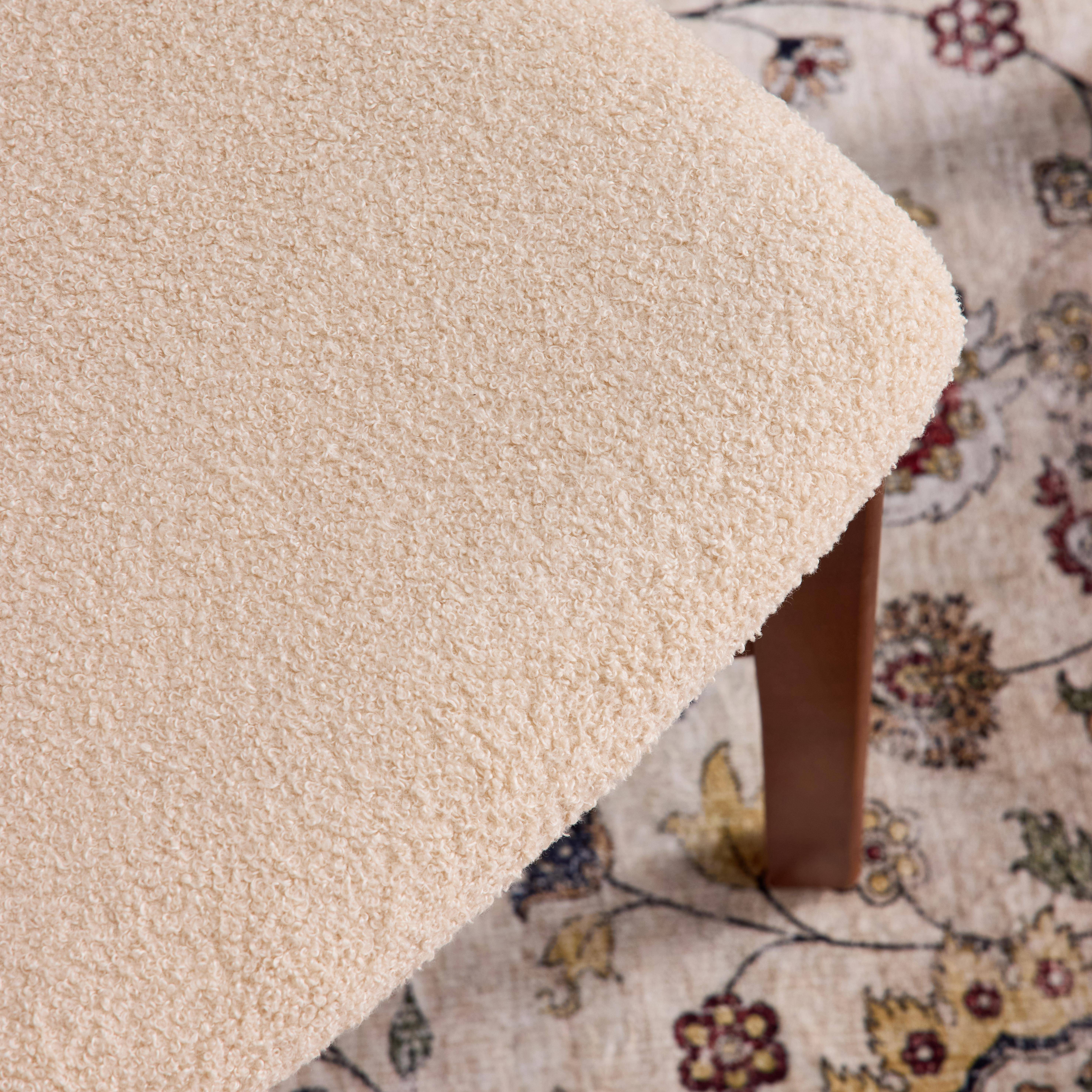 Set 2 sedie vintage in legno di hevea e bouclé Noce - 43.5x48x81 cm Photo3