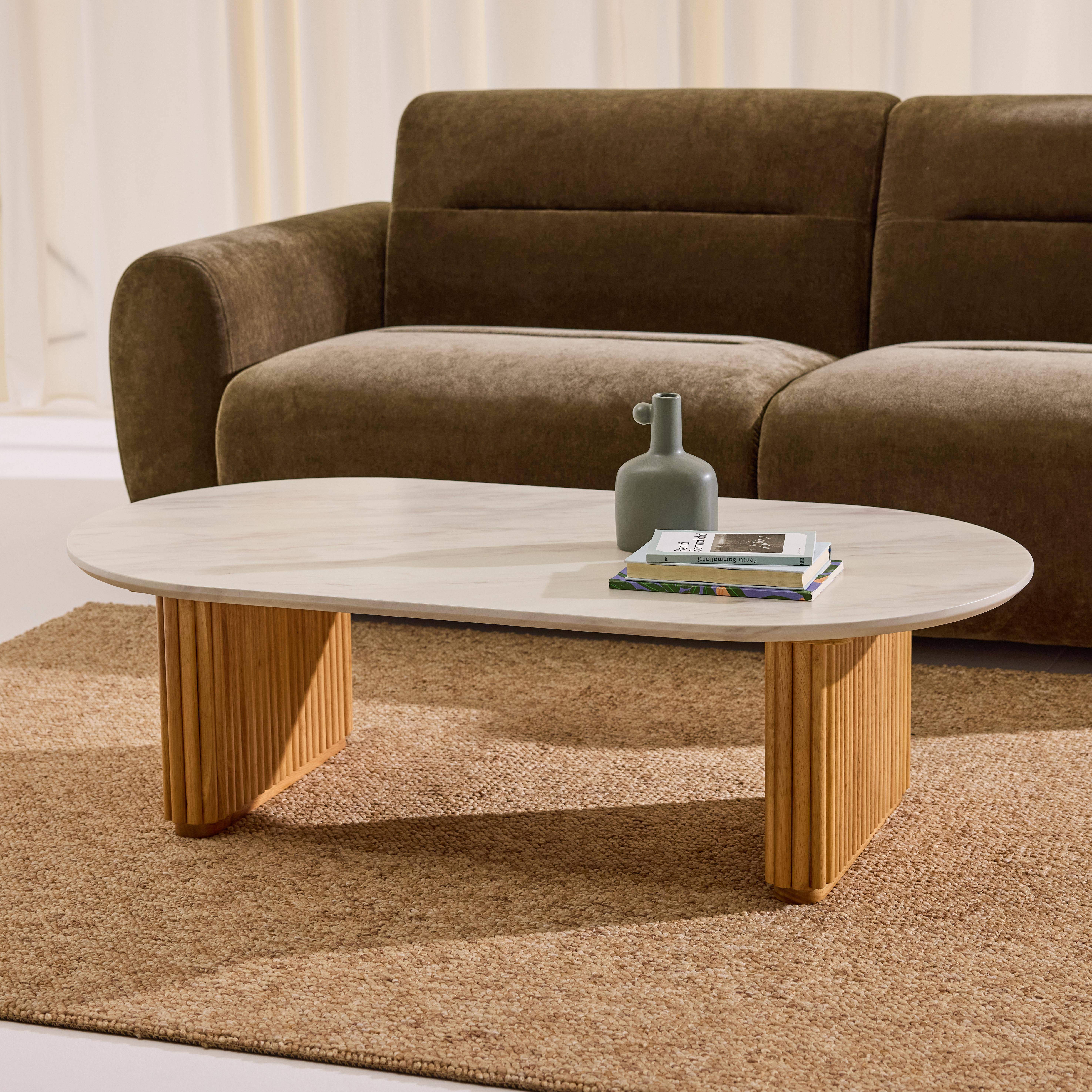 Tavolino basso ovale in hevea e finitura effetto pietra, Gabrielle, Marrone naturale, 122x65x35 cm,sweeek,Photo1