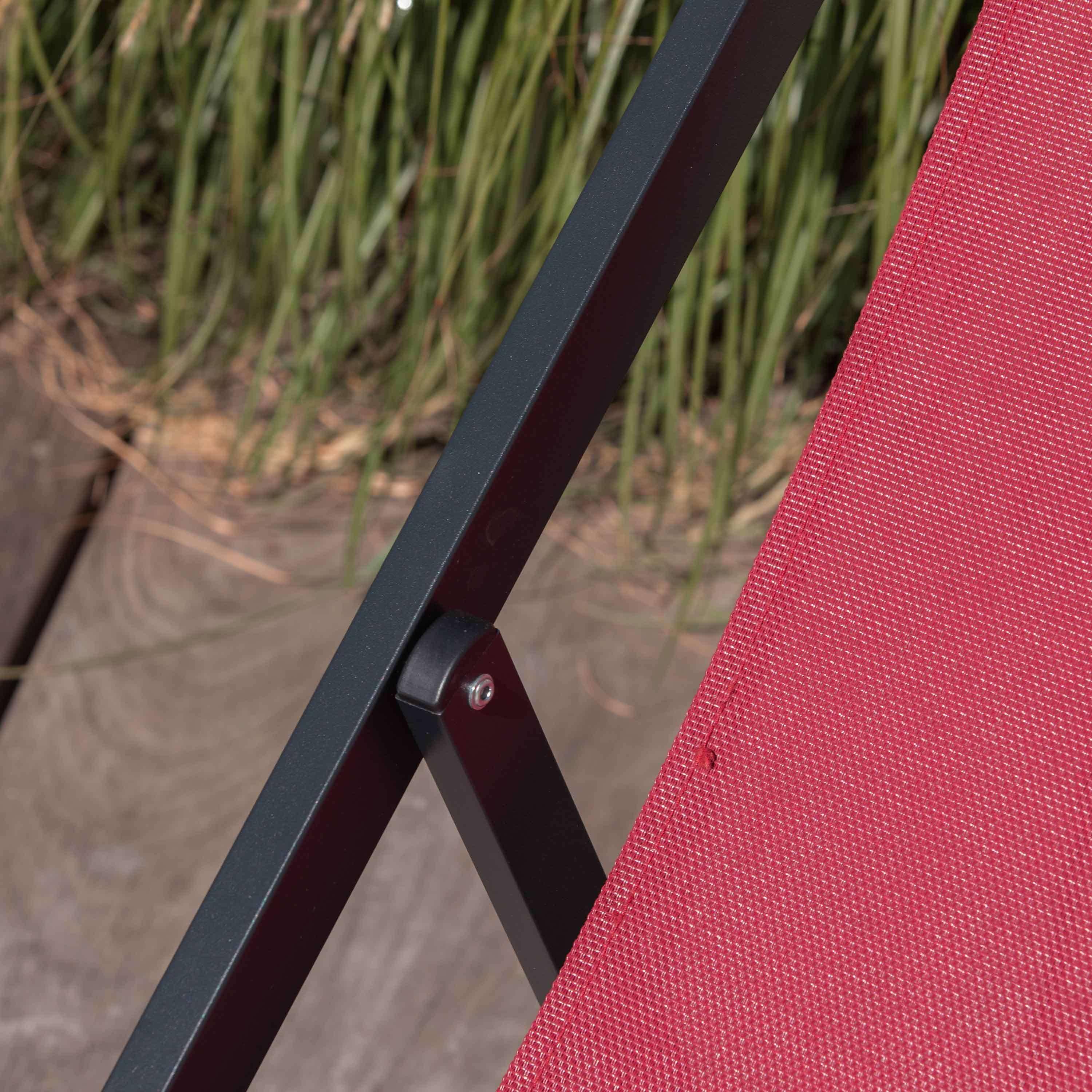 Lot de 2 bains de soleil - Gaia Bordeaux - en aluminium gris anthracite et textilene Bordeaux avec coussin repose tête, chilienne Photo4